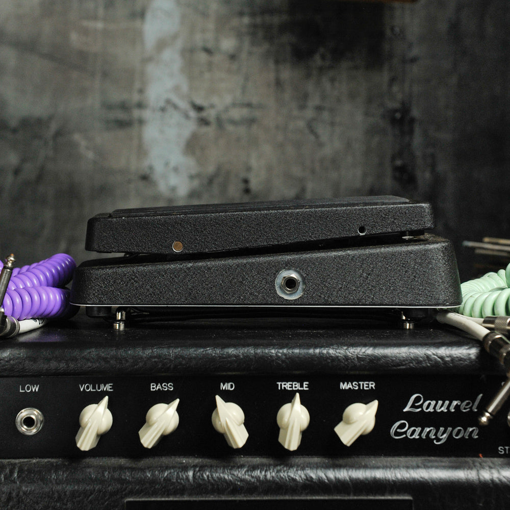 Dunlop Original Crybaby Wah GCB-95 s# AA-05P190 - Used