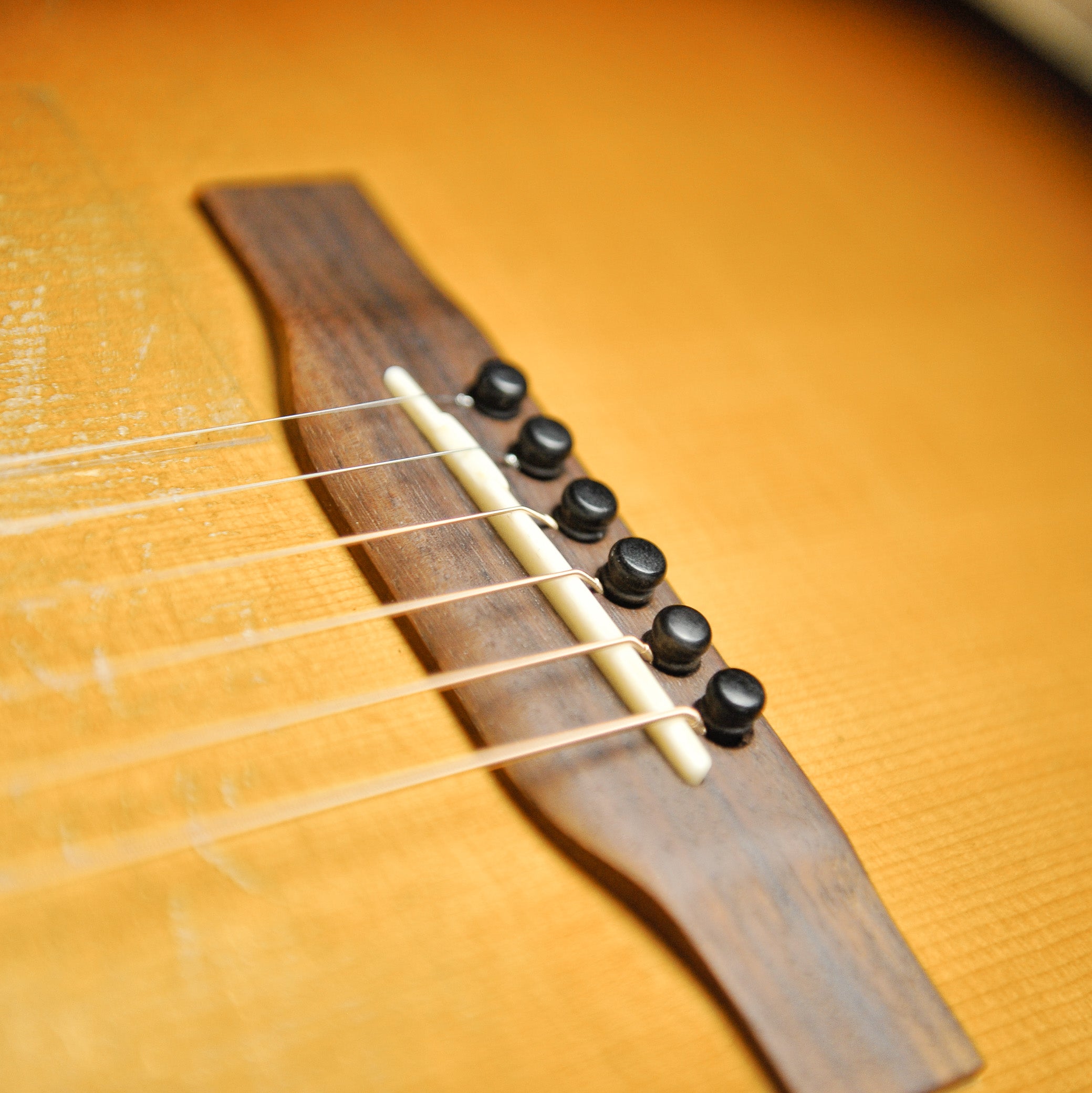 Eastman E20 SS Slope Shoulder Acoustic - LR Baggs Lyric w/Case - Used