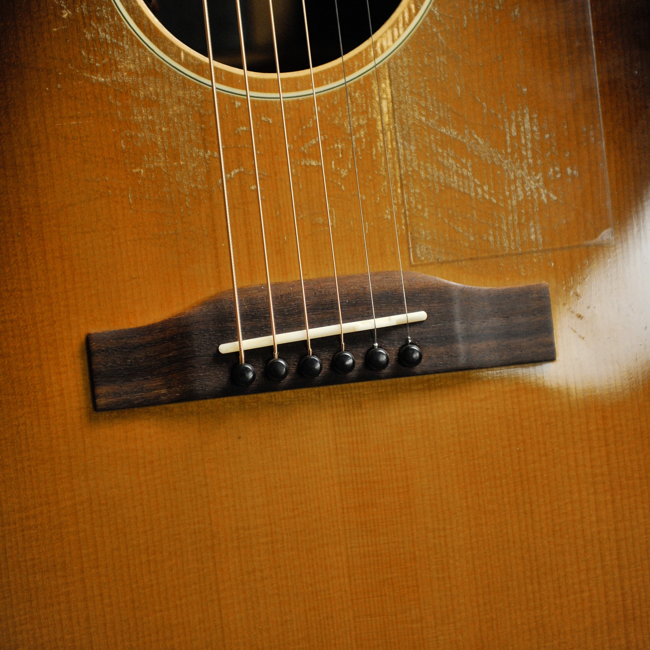 Eastman E20 SS Slope Shoulder Acoustic - LR Baggs Lyric w/Case - Used