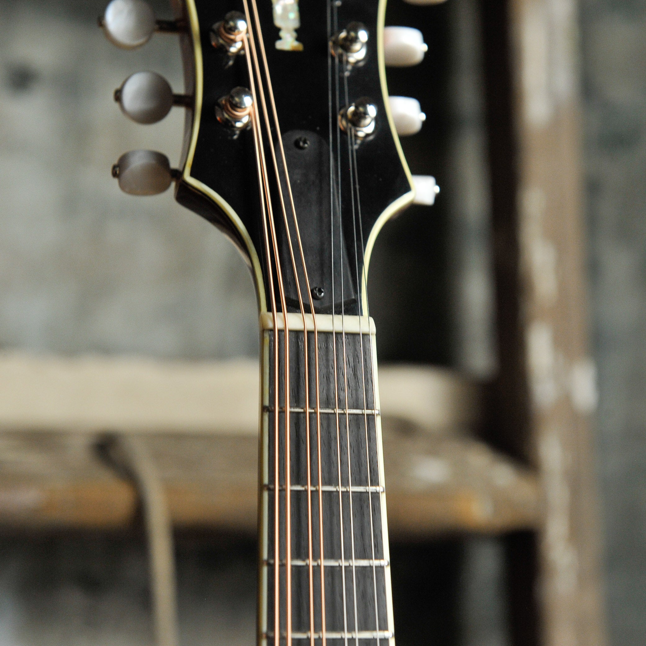 Eastman MD815PGE-HB Mint Condition W/ Case - Used