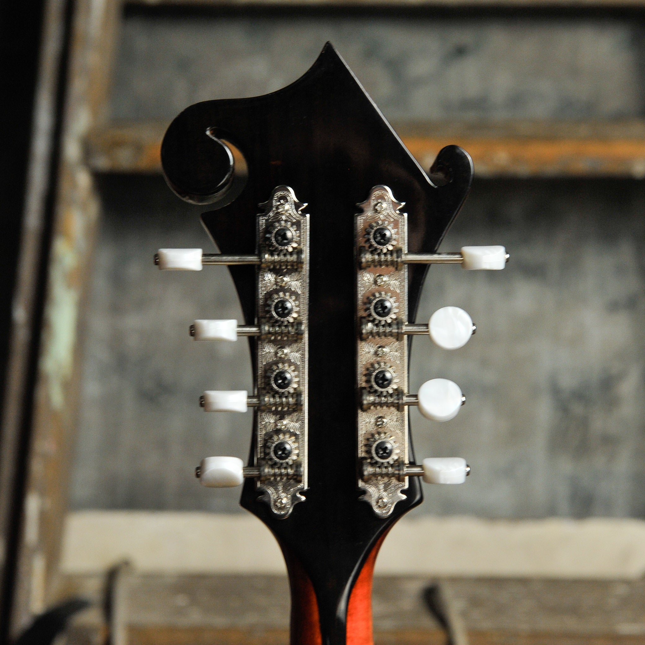 Eastman MD815PGE-HB Mint Condition W/ Case - Used