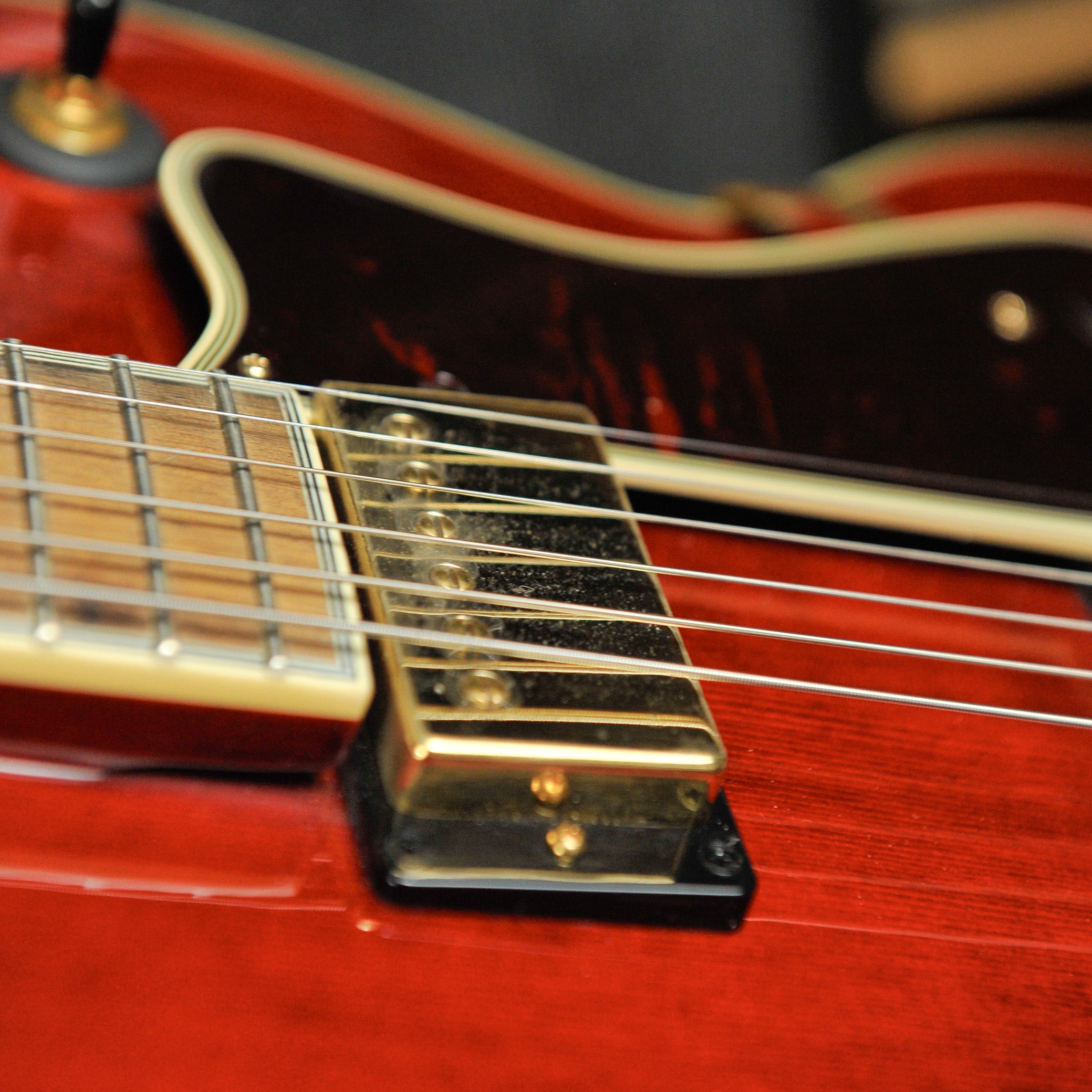 Epiphone Broadway Hollowbody Electric Wine Red w/Bag - Used