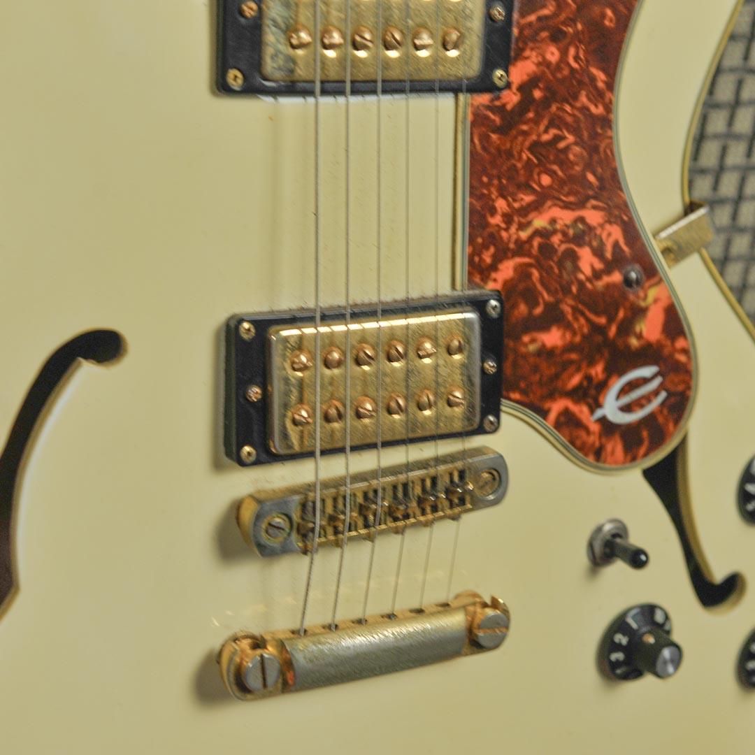 Epiphone by Gibson Sheraton II 1988 White w/Case - Used