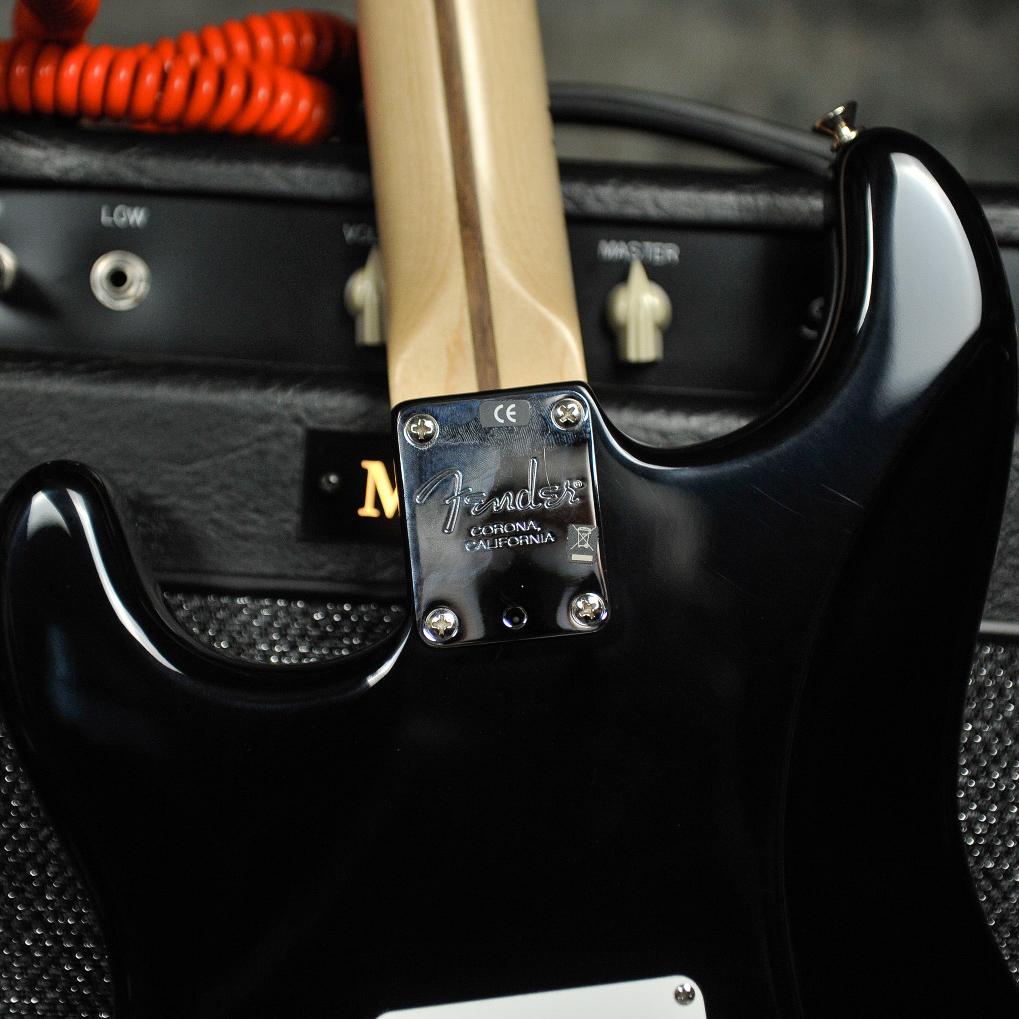 Fender Eric Clapton Stratocaster Maple Fingerboard, Black 2007 w/Case - Used