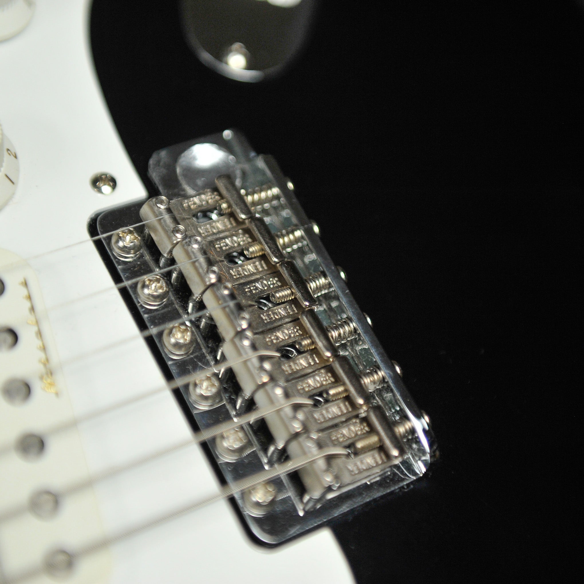 Fender Eric Clapton Stratocaster Maple Fingerboard, Black 2007 w/Case - Used