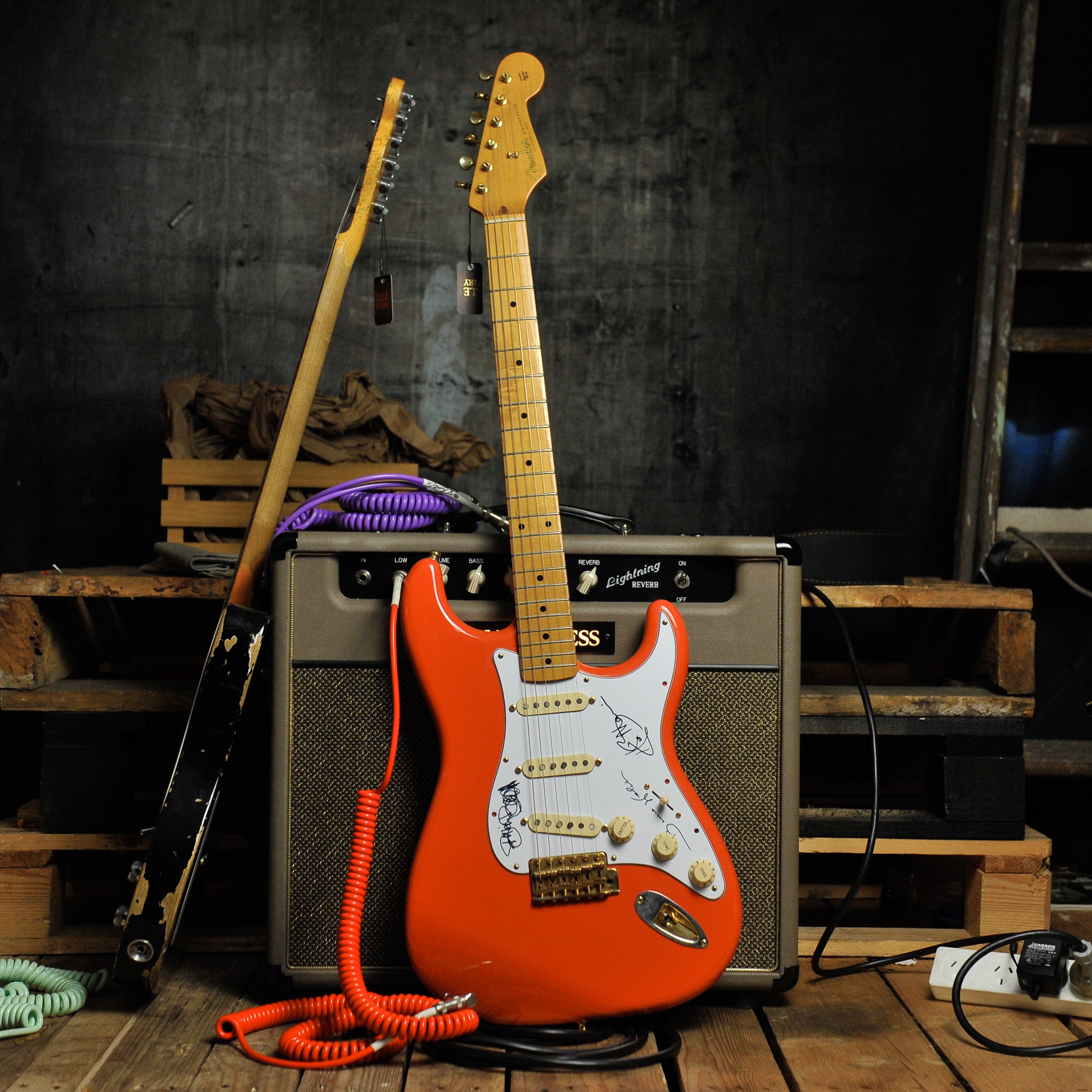 Fender 50s Stratocaster Fiesta Red 2008 w/Tweed Case Shadows Autographs - Used