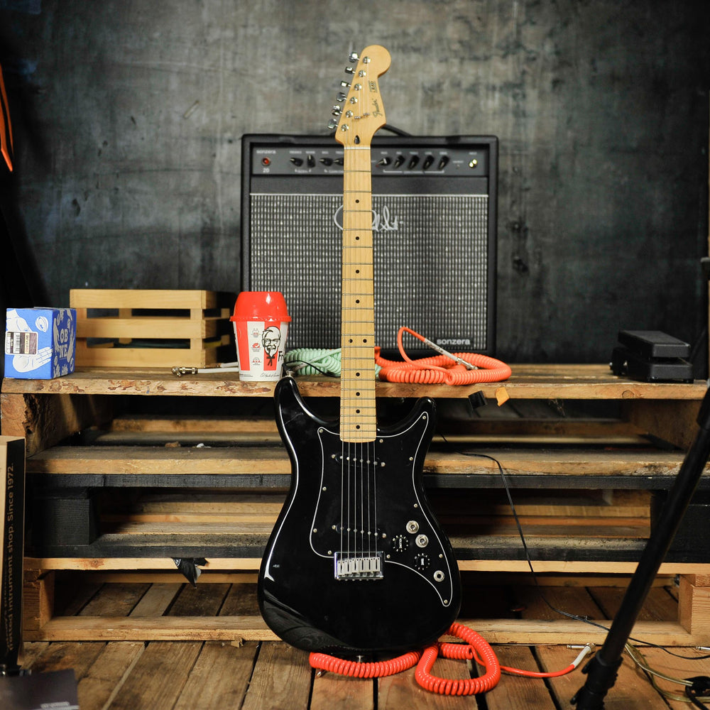 Fender Lead II Maple Fretboard Black 2019 w/Case - Used