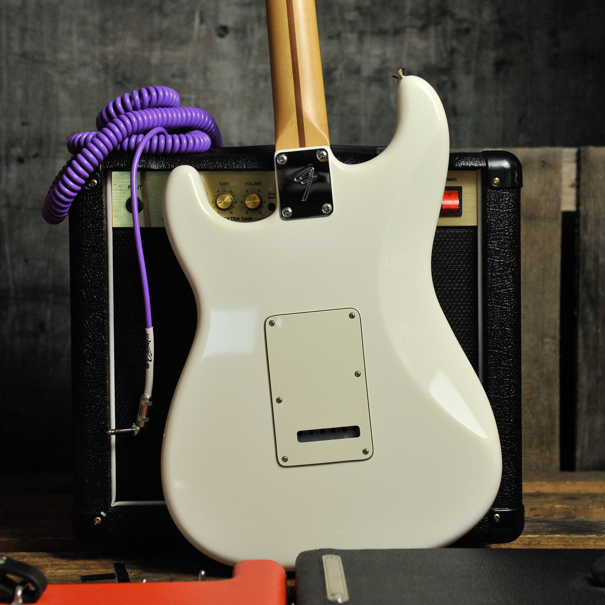 Fender Stratocaster Olympic White MIM Electric w/Bag - Used