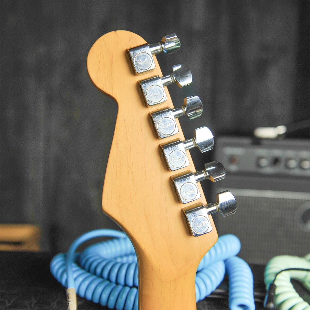 Fender Stratocaster 1984 Black, Maple Fingerboard Seymour Duncan Pickups w/Original Case - Used