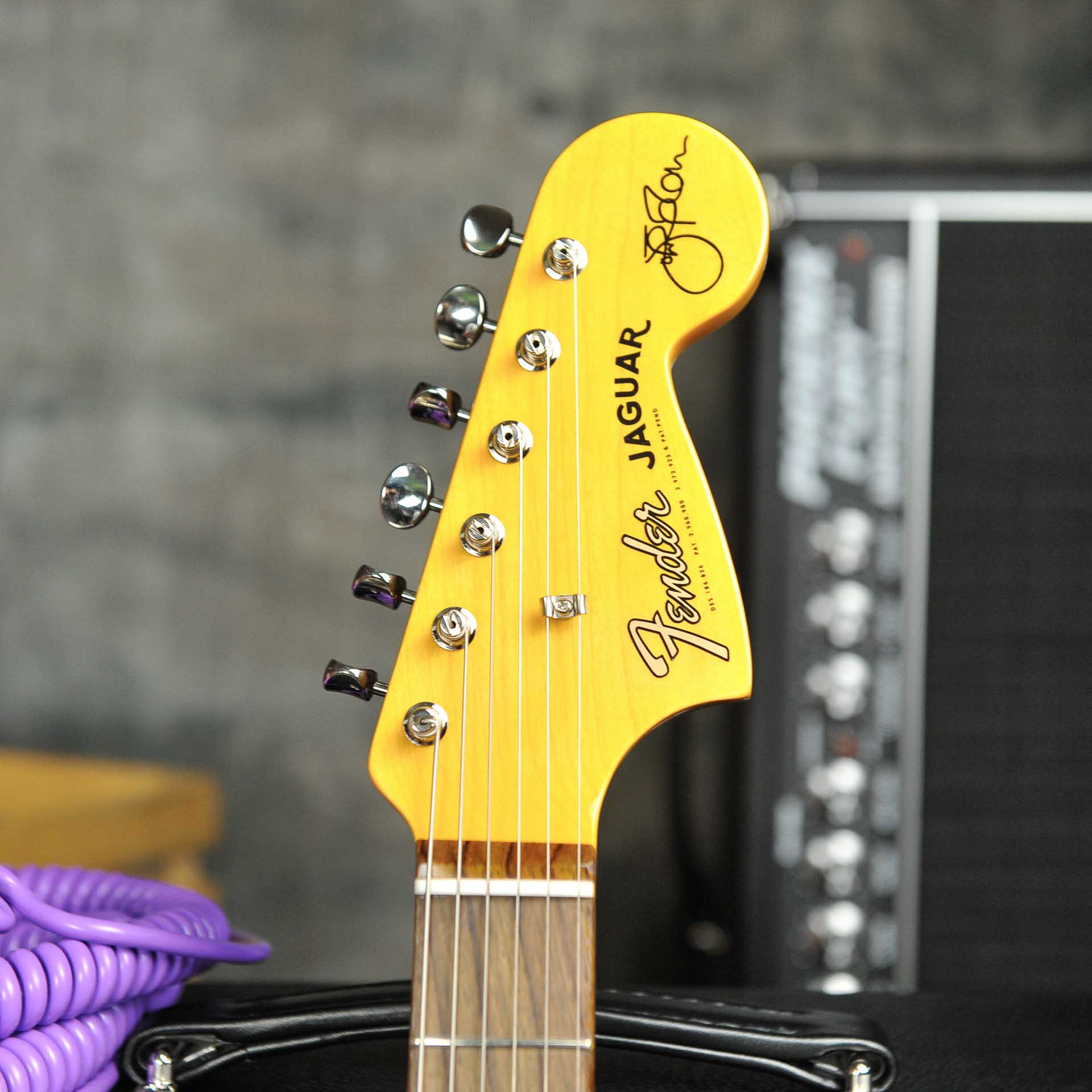 Fender Limited Edition Johnny Marr Signature Special Jaguar Black w/Case - Used