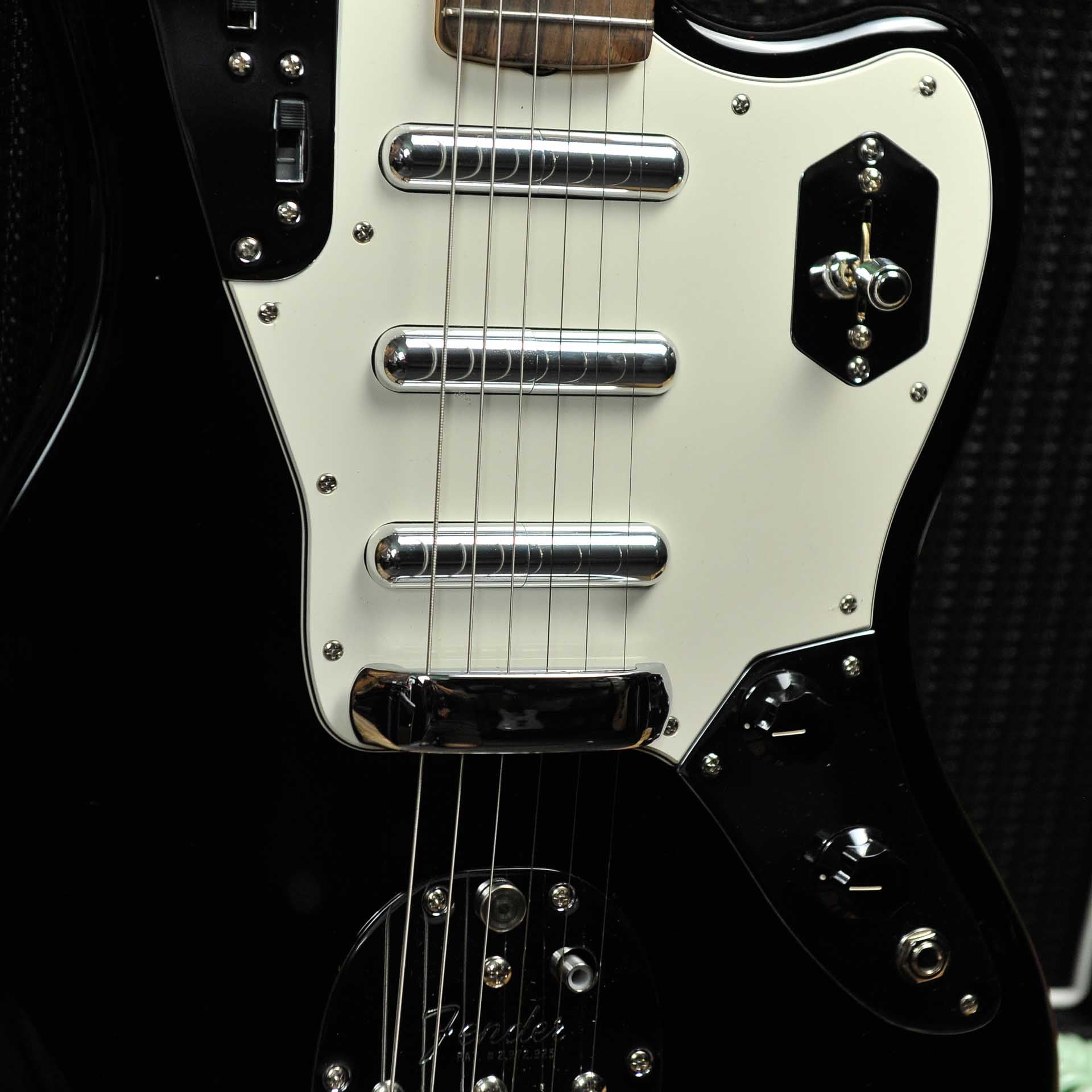 Fender Limited Edition Johnny Marr Signature Special Jaguar Black w/Case - Used