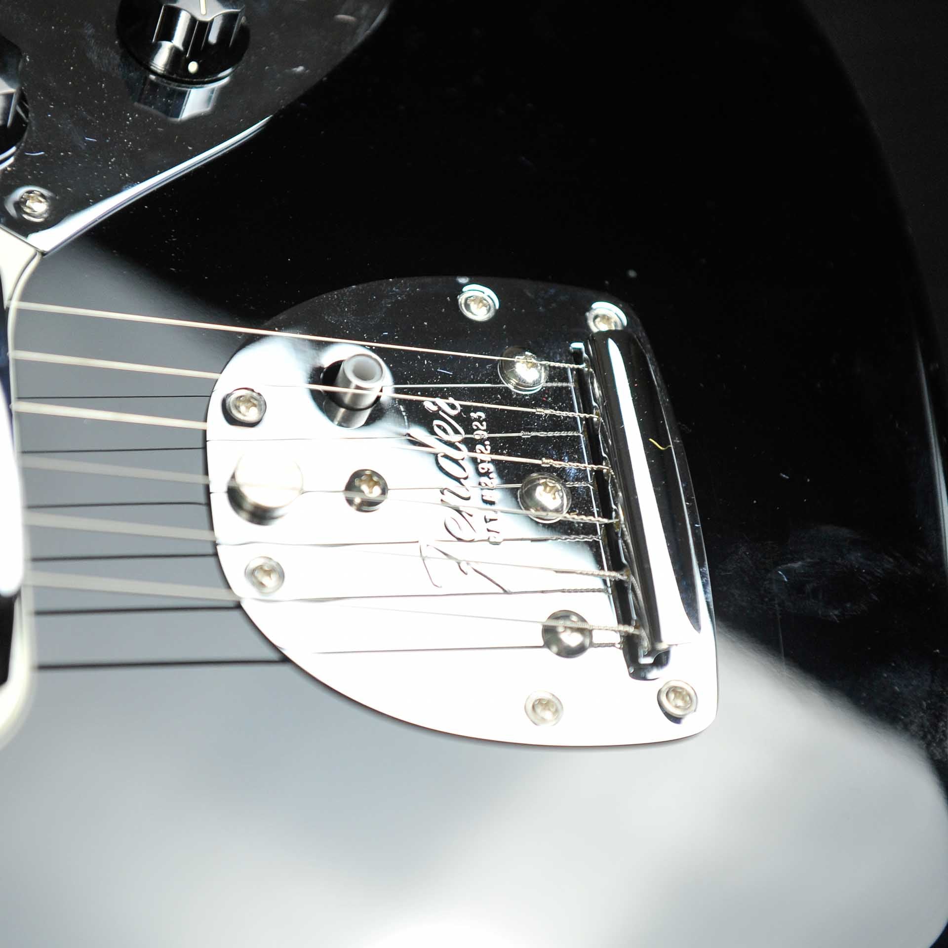 Fender Limited Edition Johnny Marr Signature Special Jaguar Black w/Case - Used