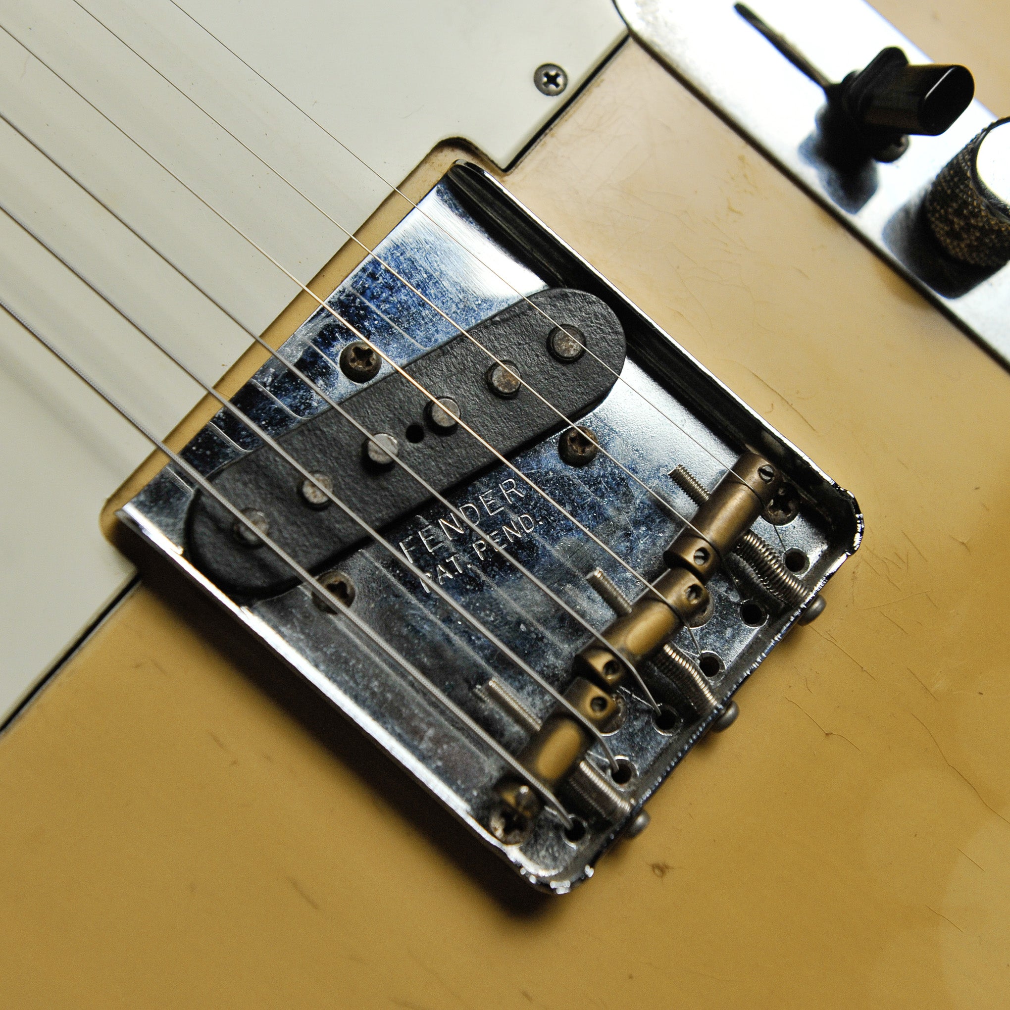 Fender 1968 Telecaster Blonde w/Case s#192606 - Used