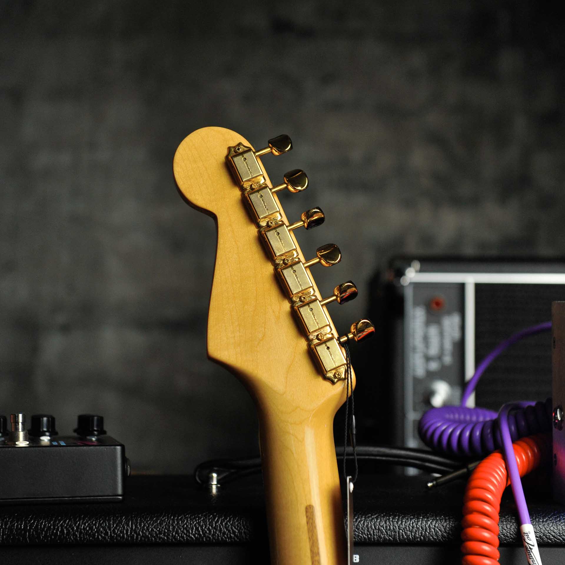 Limited Edition Fender AM Original 50s Strat MN White Blonde  2020 W/Case - Used