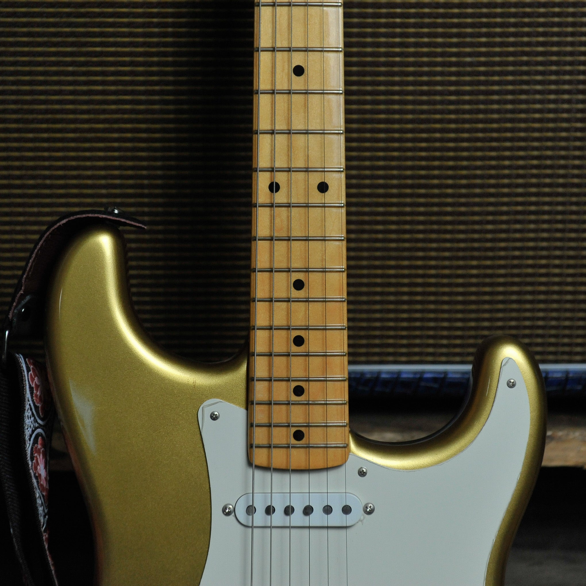 Fender American Original '50s Stratocaster®, Maple Fingerboard, Aztec Gold w/Case - Used