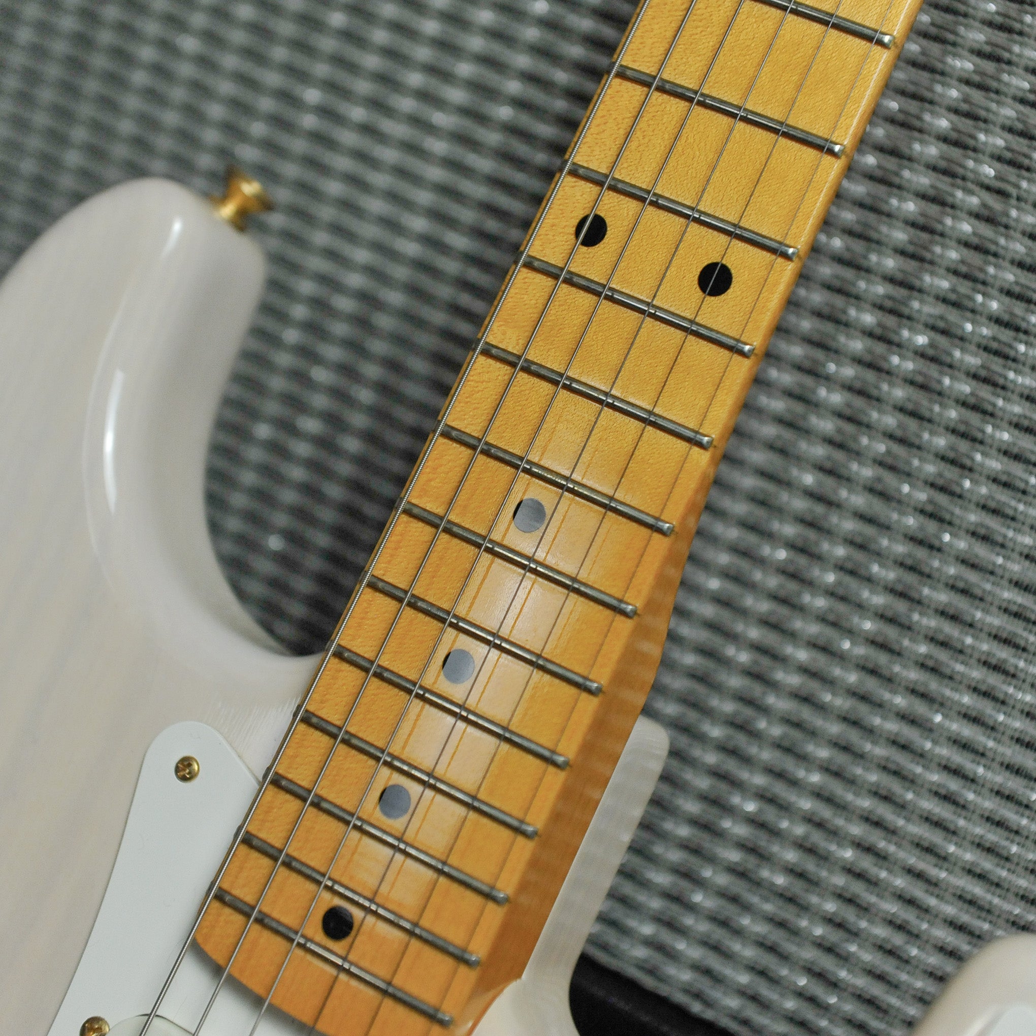 Fender Custom Shop 1957 Stratocaster® NOS, Maple Fingerboard, Aged White Blonde - Used