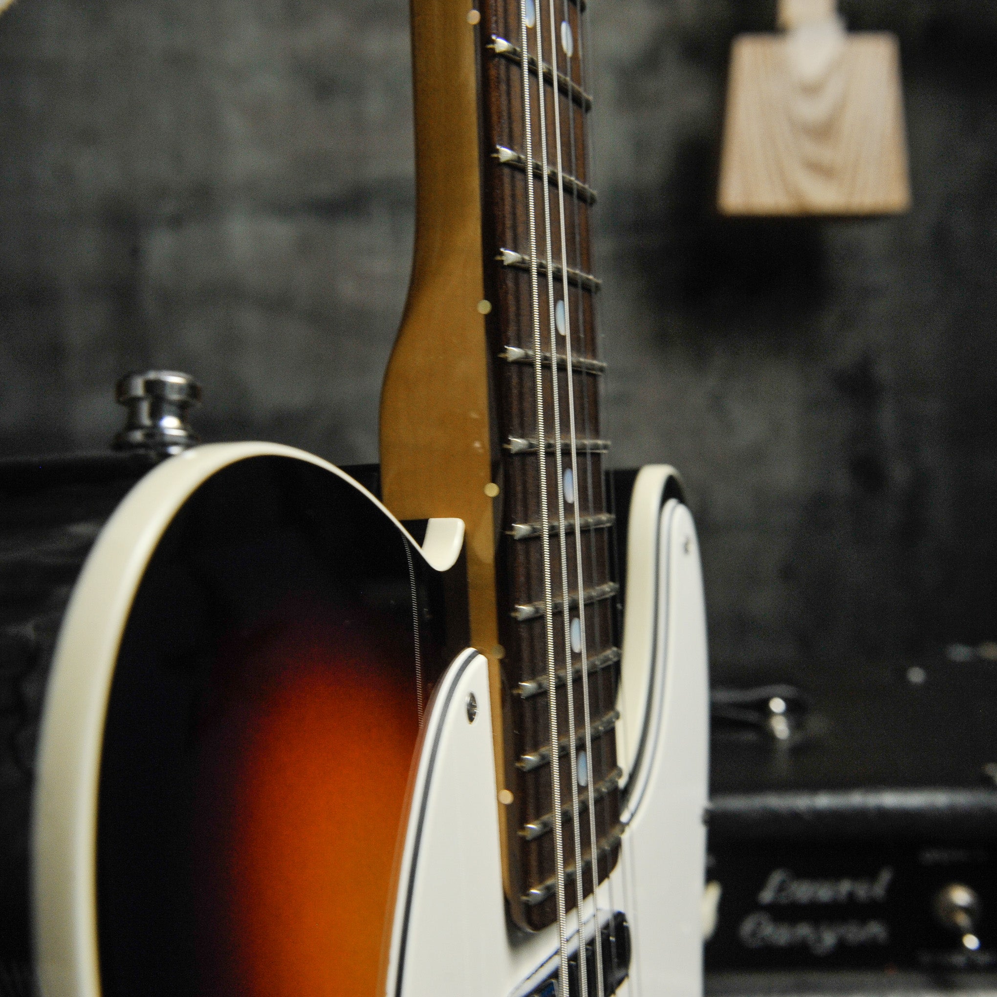 Fender Custom Shop American Custom Telecaster NOS 3 Tone Sunburst 2015 #CZ524651 w/Case - Used