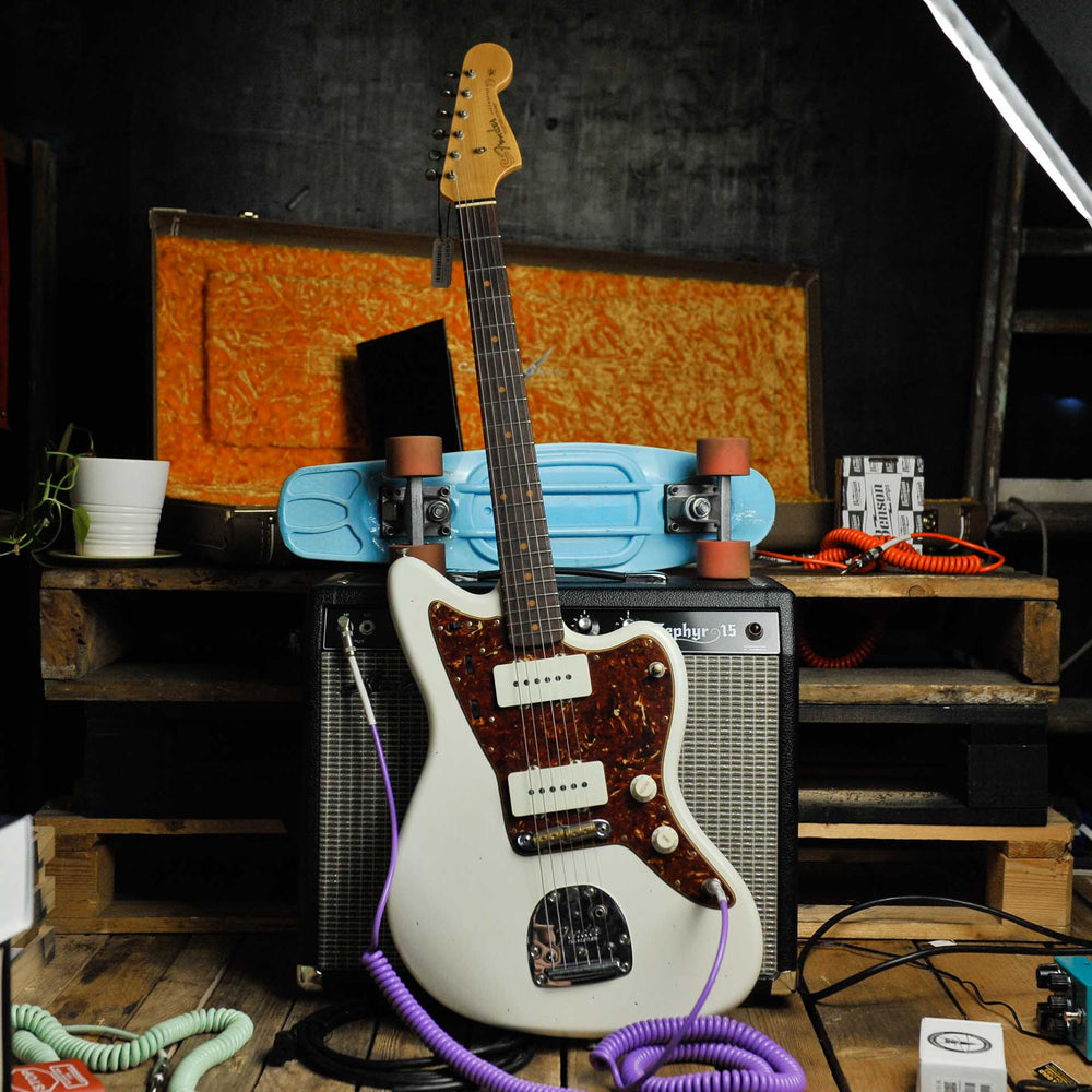 Fender 2023 Custom Shop ’62 Jazzmaster® Journeyman Relic®, Aged Olympic White w/Case - Used