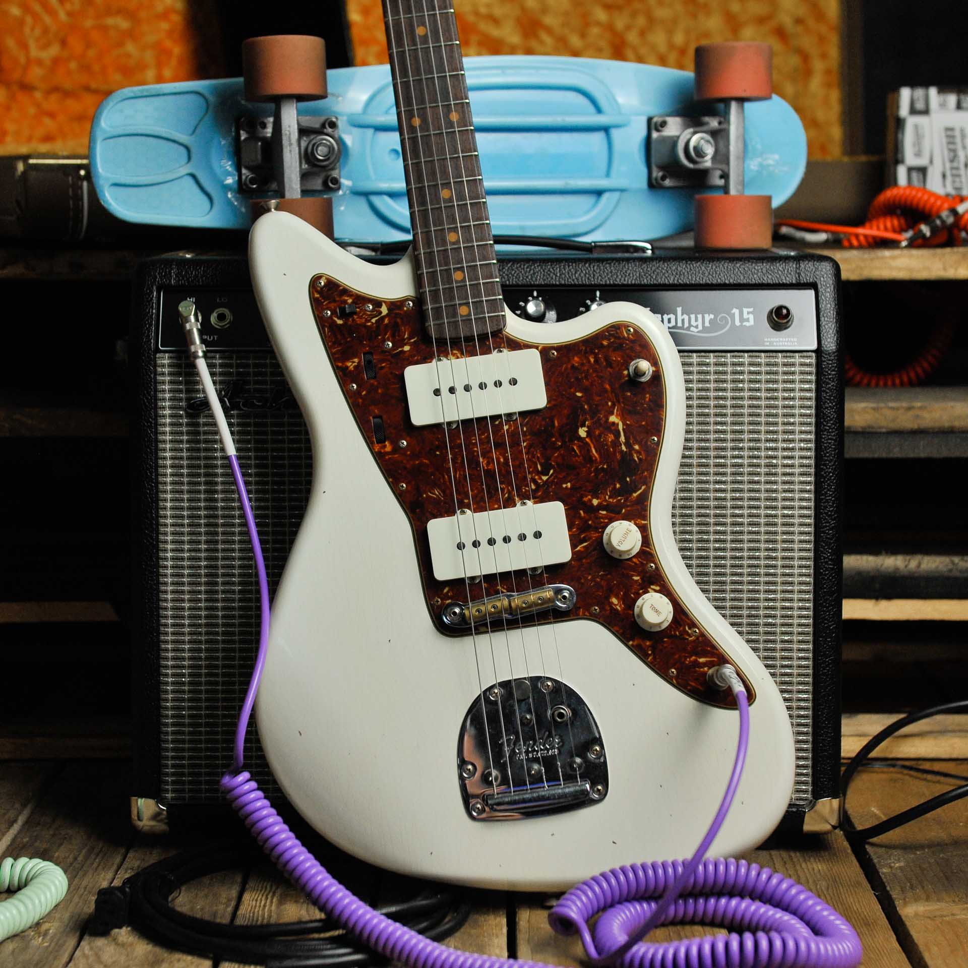 Fender 2023 Custom Shop ’62 Jazzmaster® Journeyman Relic®, Aged Olympic White w/Case - Used