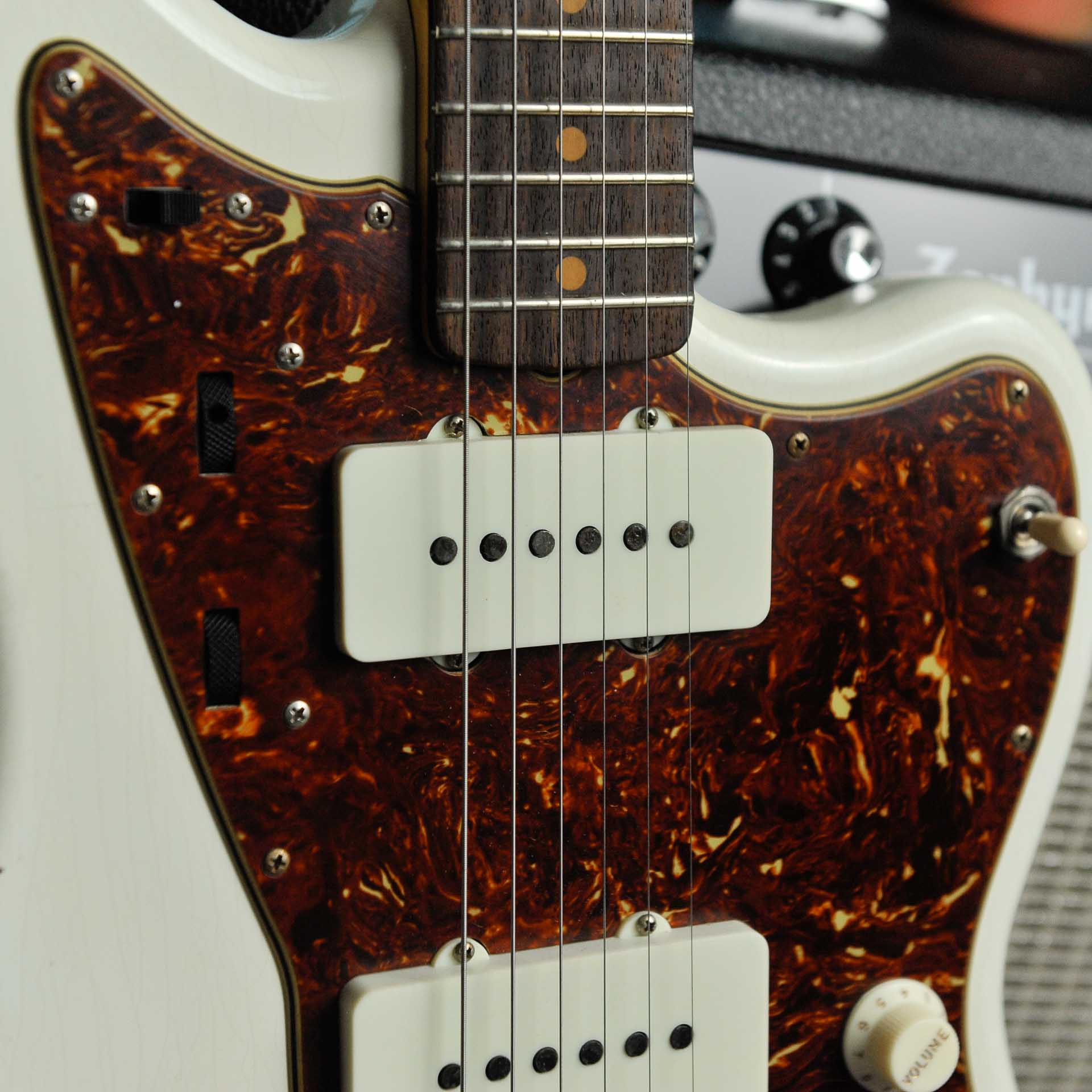 Fender 2023 Custom Shop ’62 Jazzmaster® Journeyman Relic®, Aged Olympic White w/Case - Used
