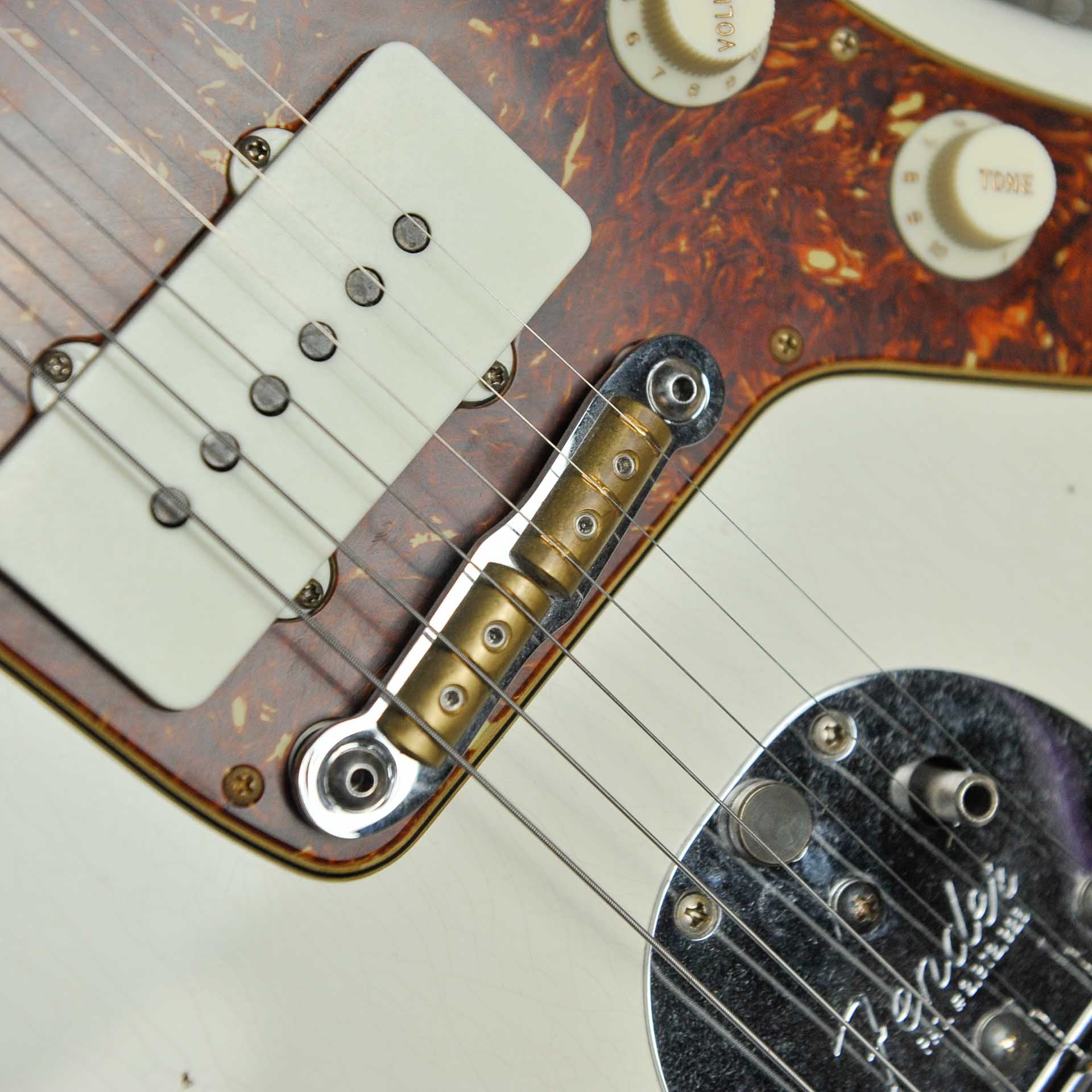Fender 2023 Custom Shop ’62 Jazzmaster® Journeyman Relic®, Aged Olympic White w/Case - Used