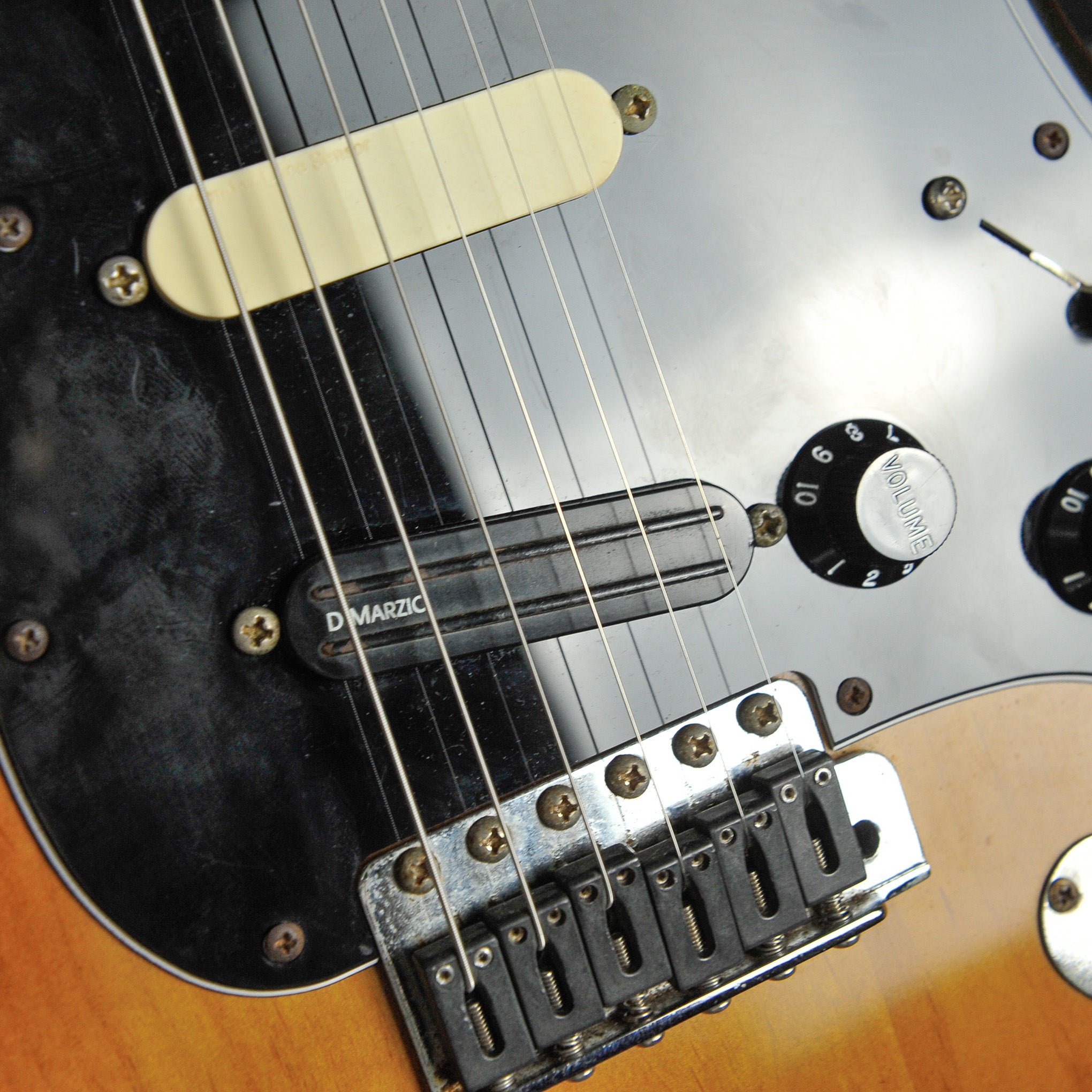 Fender Stratocaster MIJ Sunburst 1993 w/Freedom case - Used