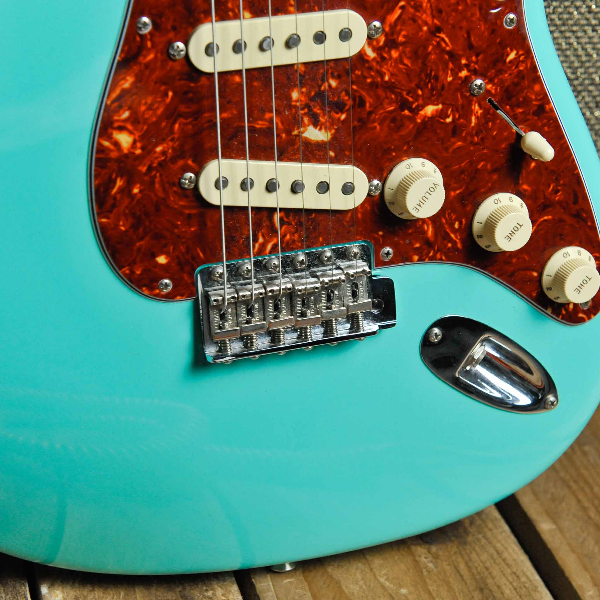 Fender American Vintage II Stratocaster Maple Neck Seafoam Green w/Case  - Used