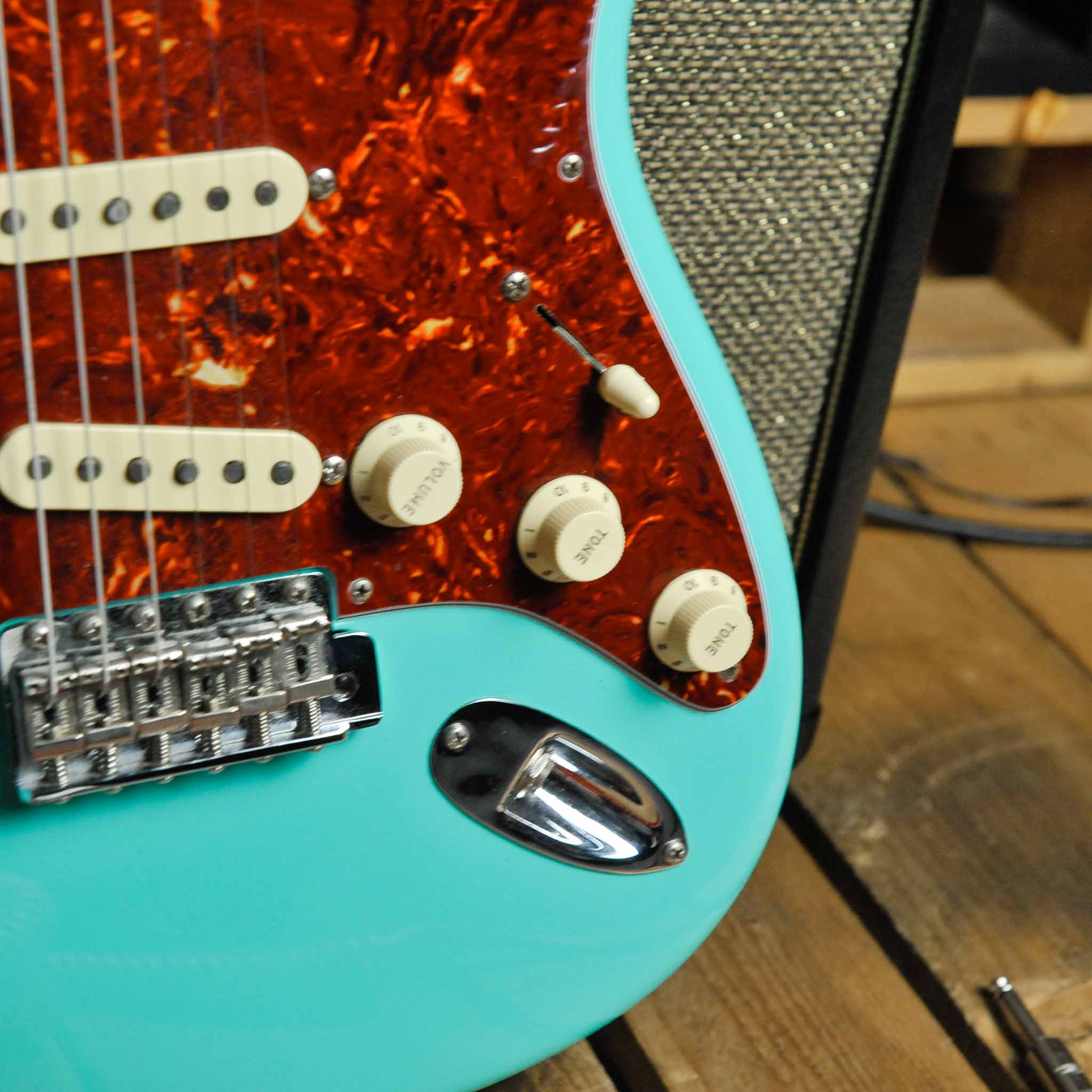 Fender American Vintage II Stratocaster Maple Neck Seafoam Green w/Case  - Used
