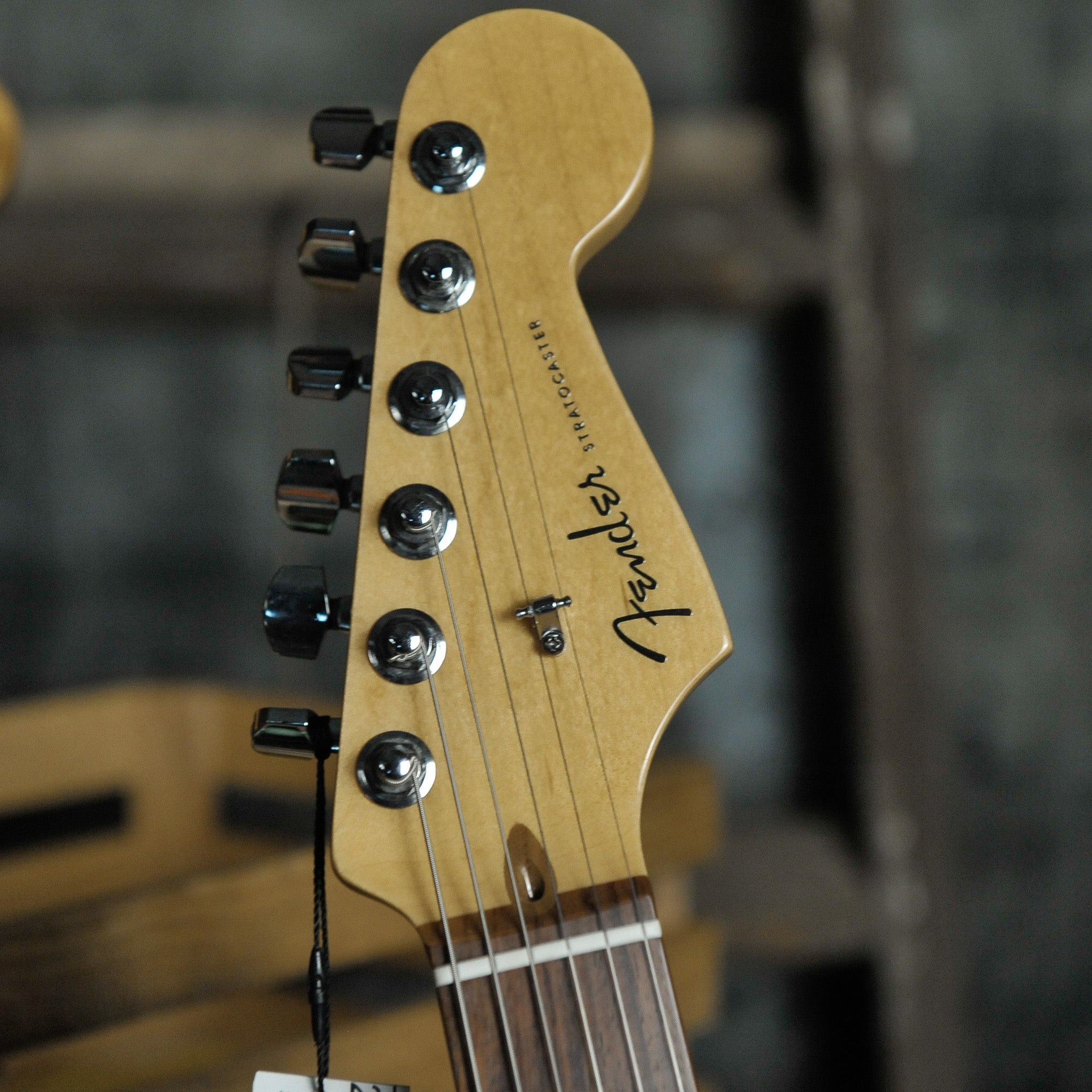 Fender American Deluxe Strat Ash Aged Cherry Burst Rosewood 2012 - Used