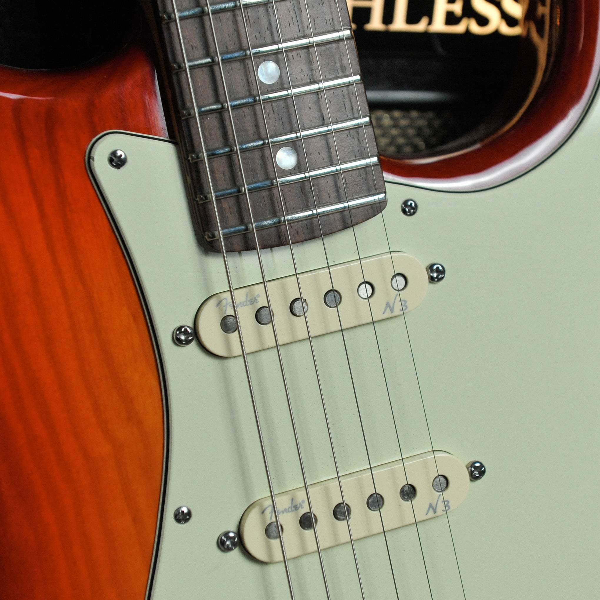 Fender American Deluxe Strat Ash Aged Cherry Burst Rosewood 2012 - Used