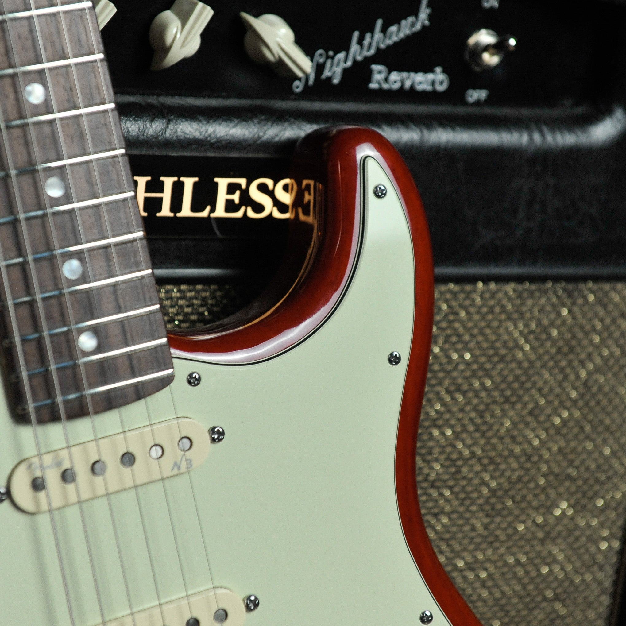 Fender American Deluxe Strat Ash Aged Cherry Burst Rosewood 2012 - Used