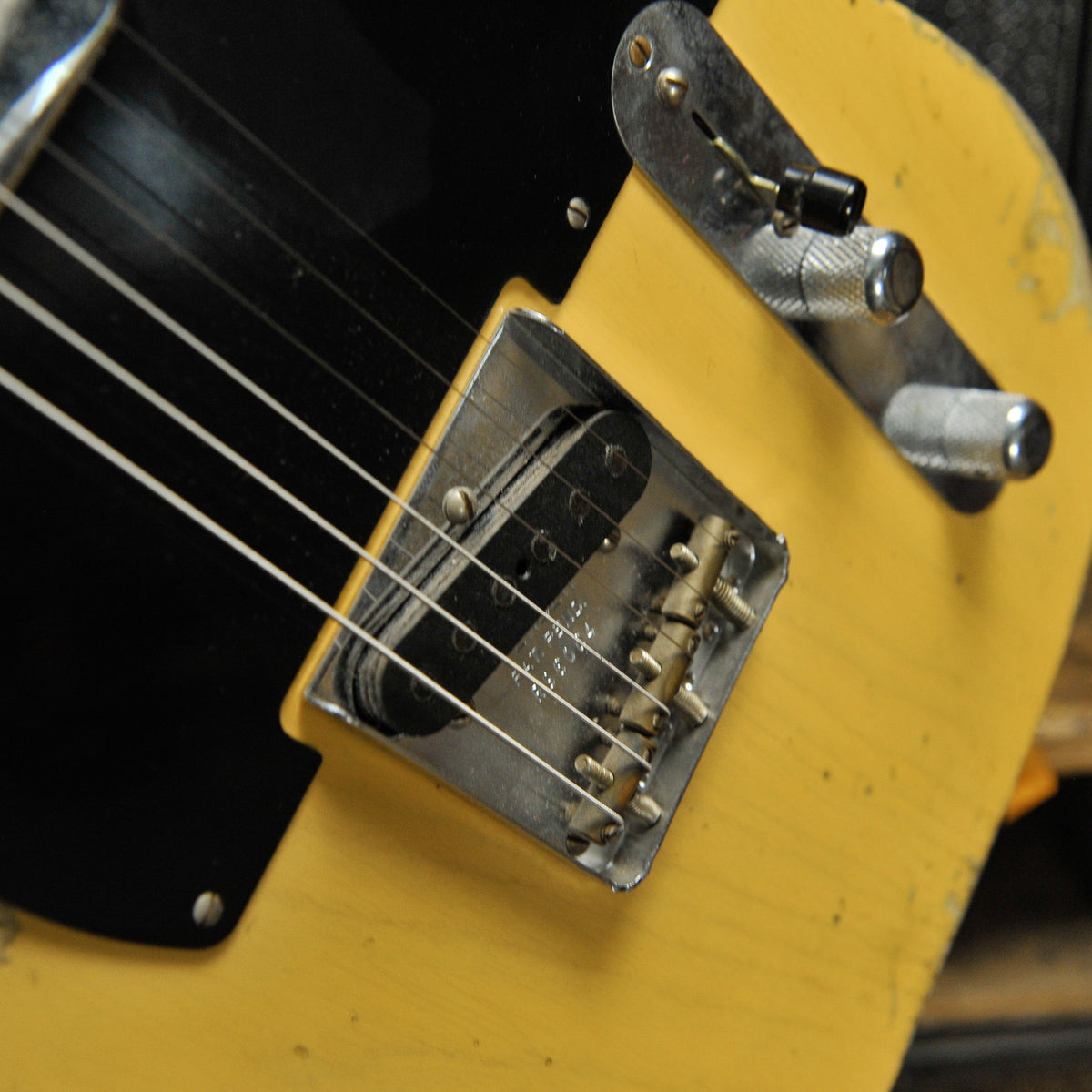 Fender Custom Shop 1952 Heavy Relic Telecaster Nocaster Blonde w/Case - Used
