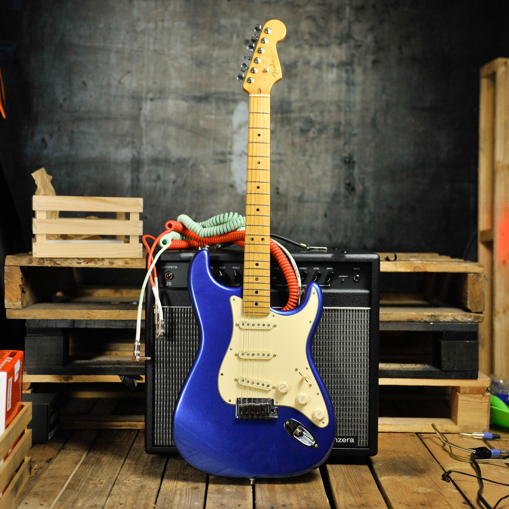 Fender AM Stratocaster Ultra Maple Fingerboard Cobalt Blue W/Case - Used