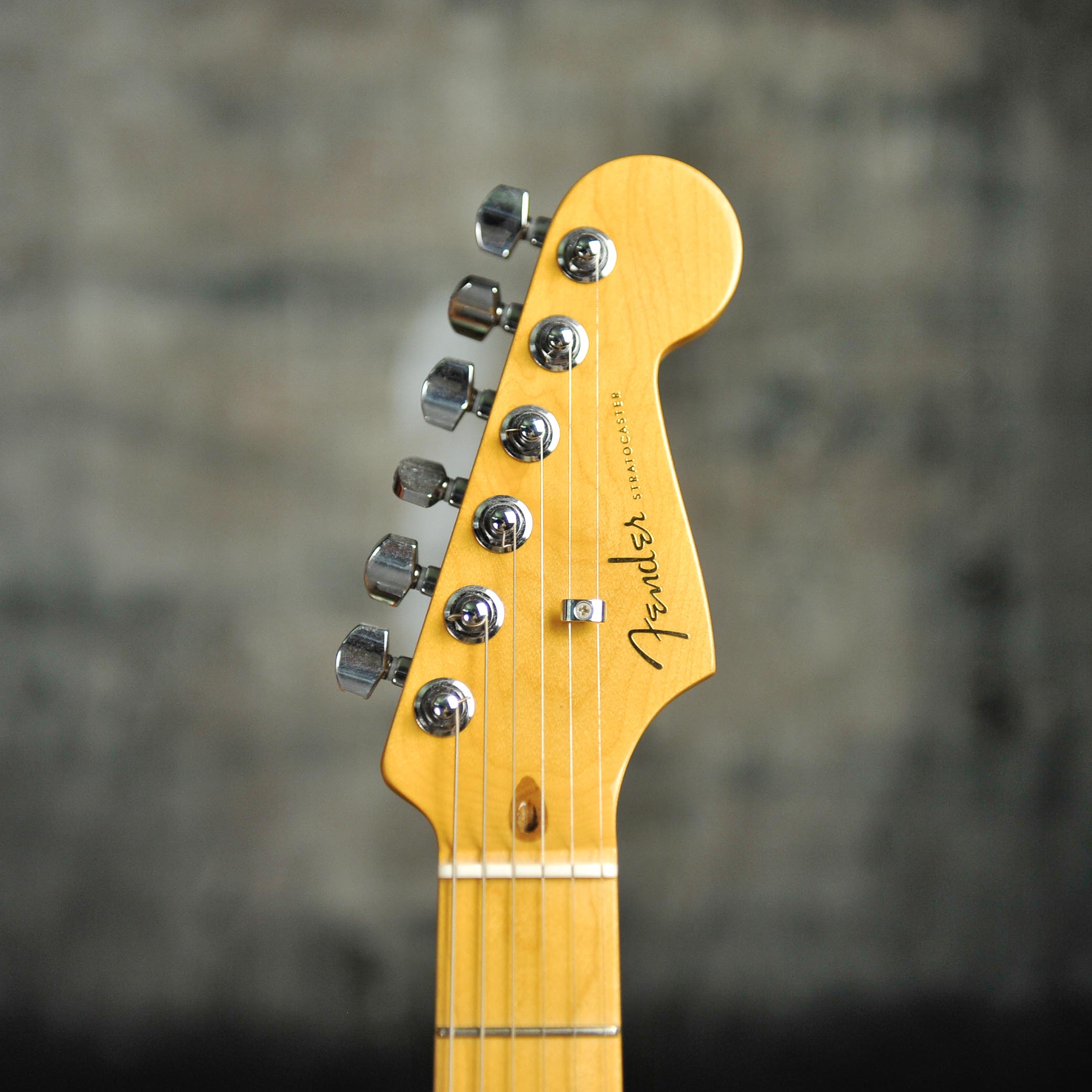 Fender AM Stratocaster Ultra MN Cobalt Blue W/Case - Used