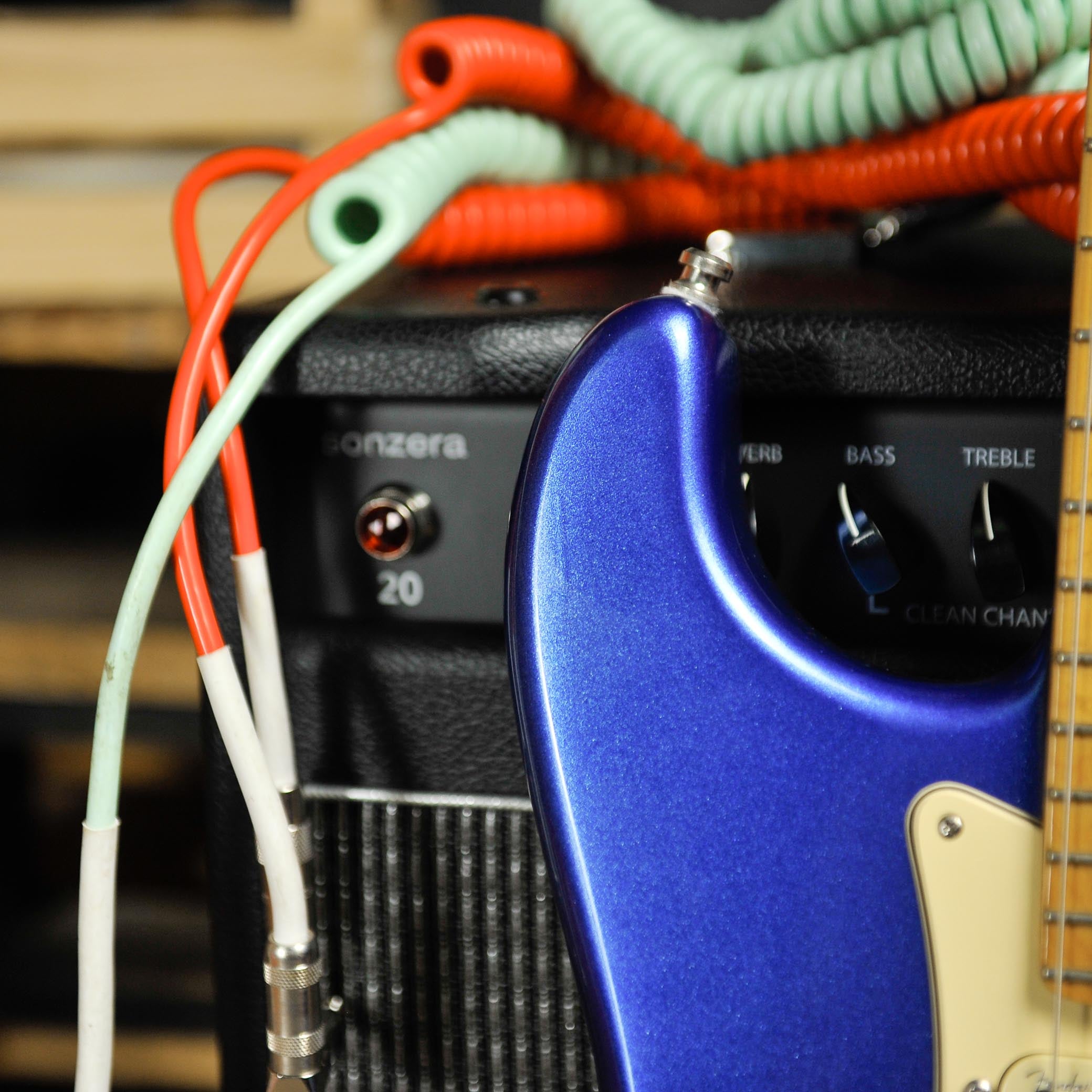 Fender AM Stratocaster Ultra MN Cobalt Blue W/Case - Used