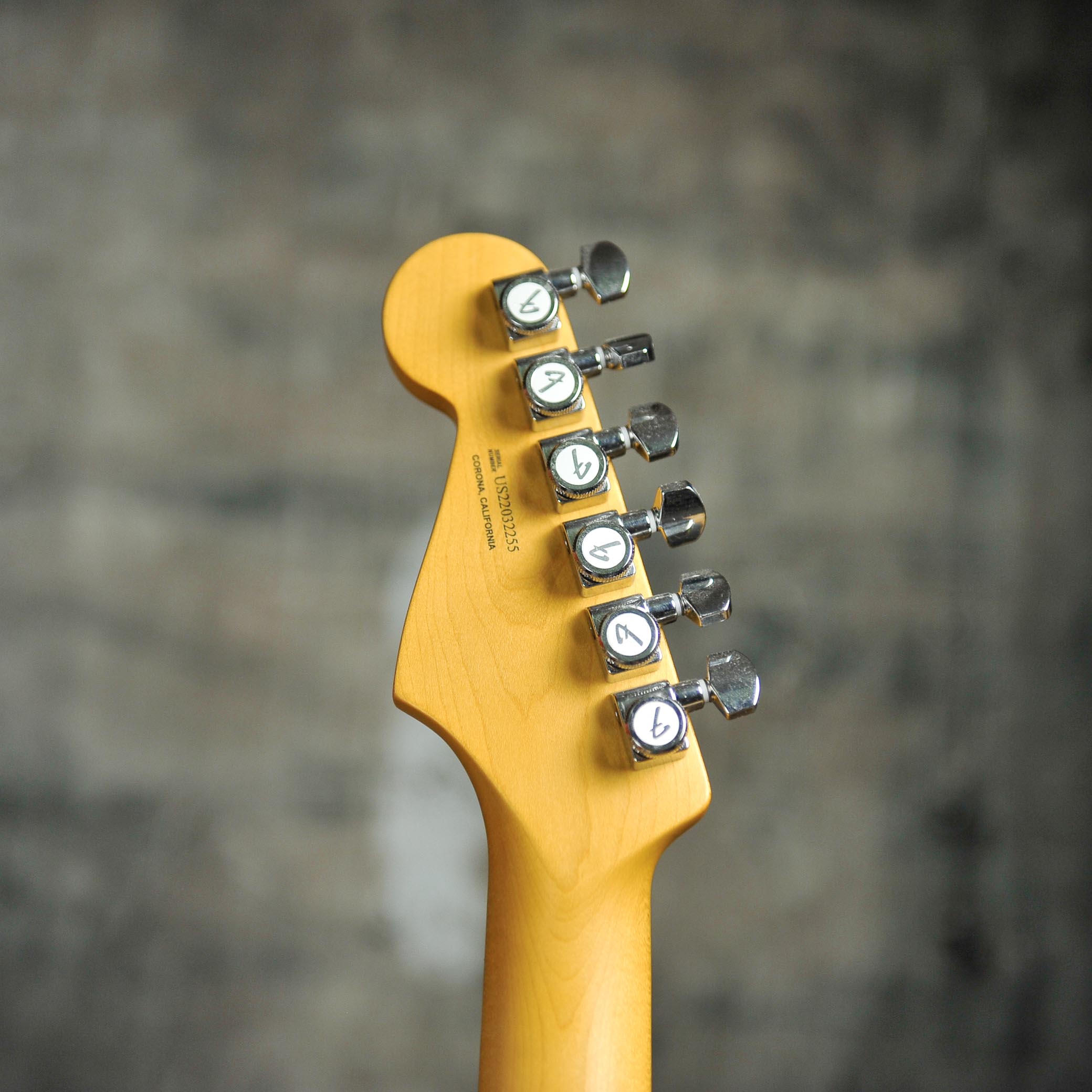 Fender AM Stratocaster Ultra MN Cobalt Blue W/Case - Used