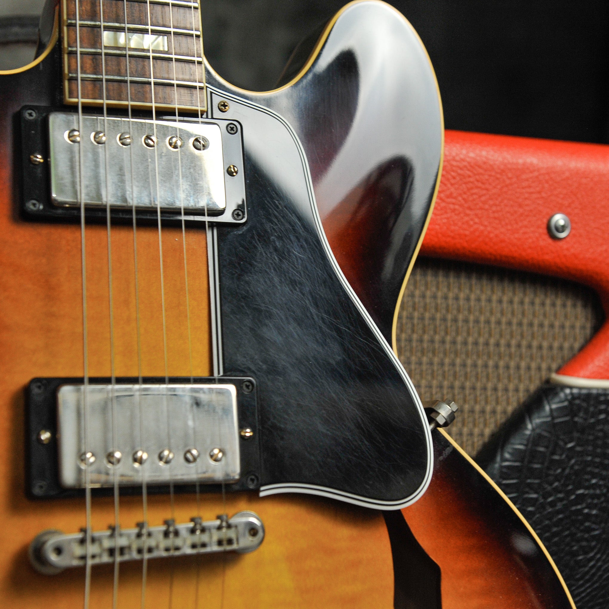 Gibson 64 ES-335 Reissue VOS Vintage Burst w/Case - Used