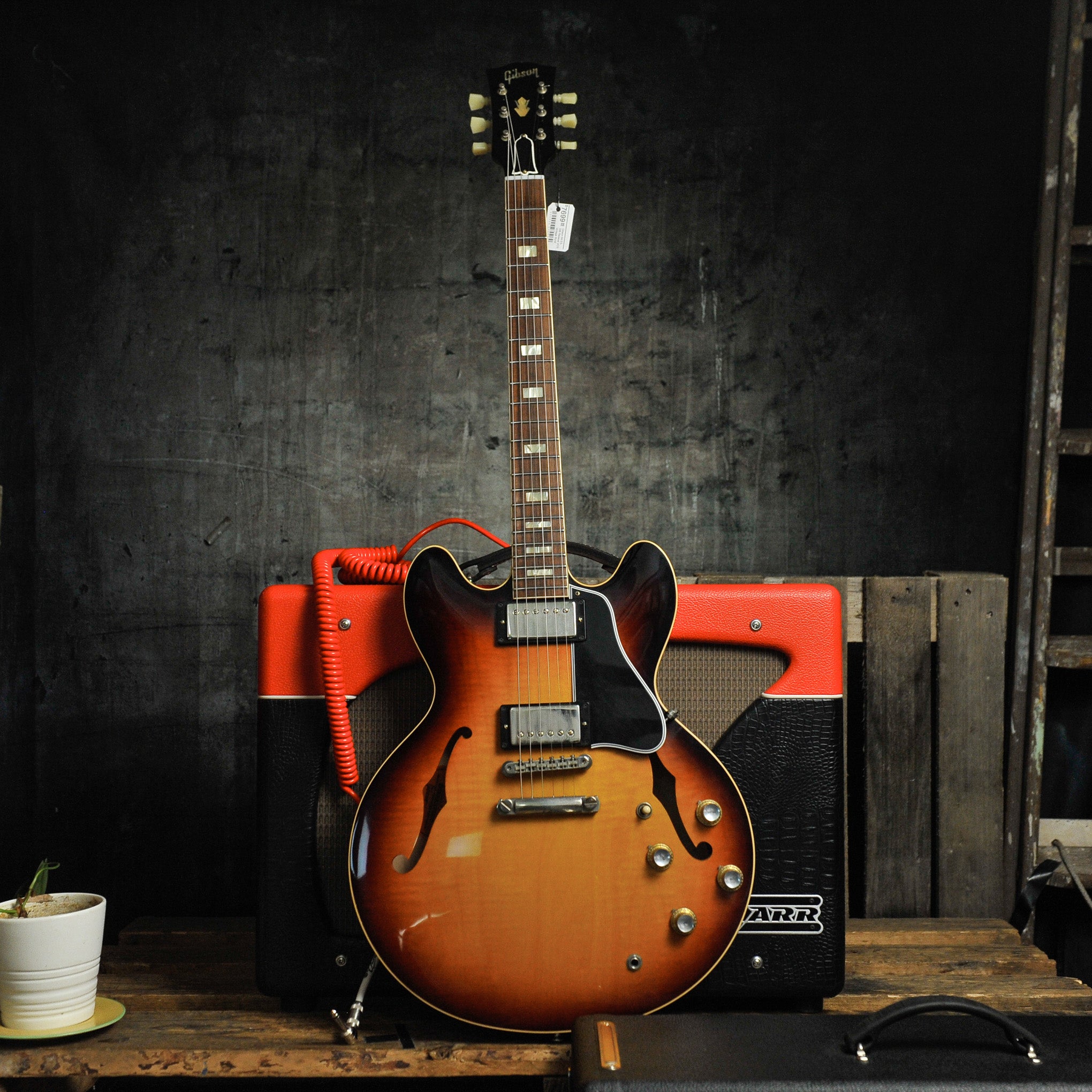 Gibson 64 ES-335 Reissue VOS Vintage Burst w/Case - Used