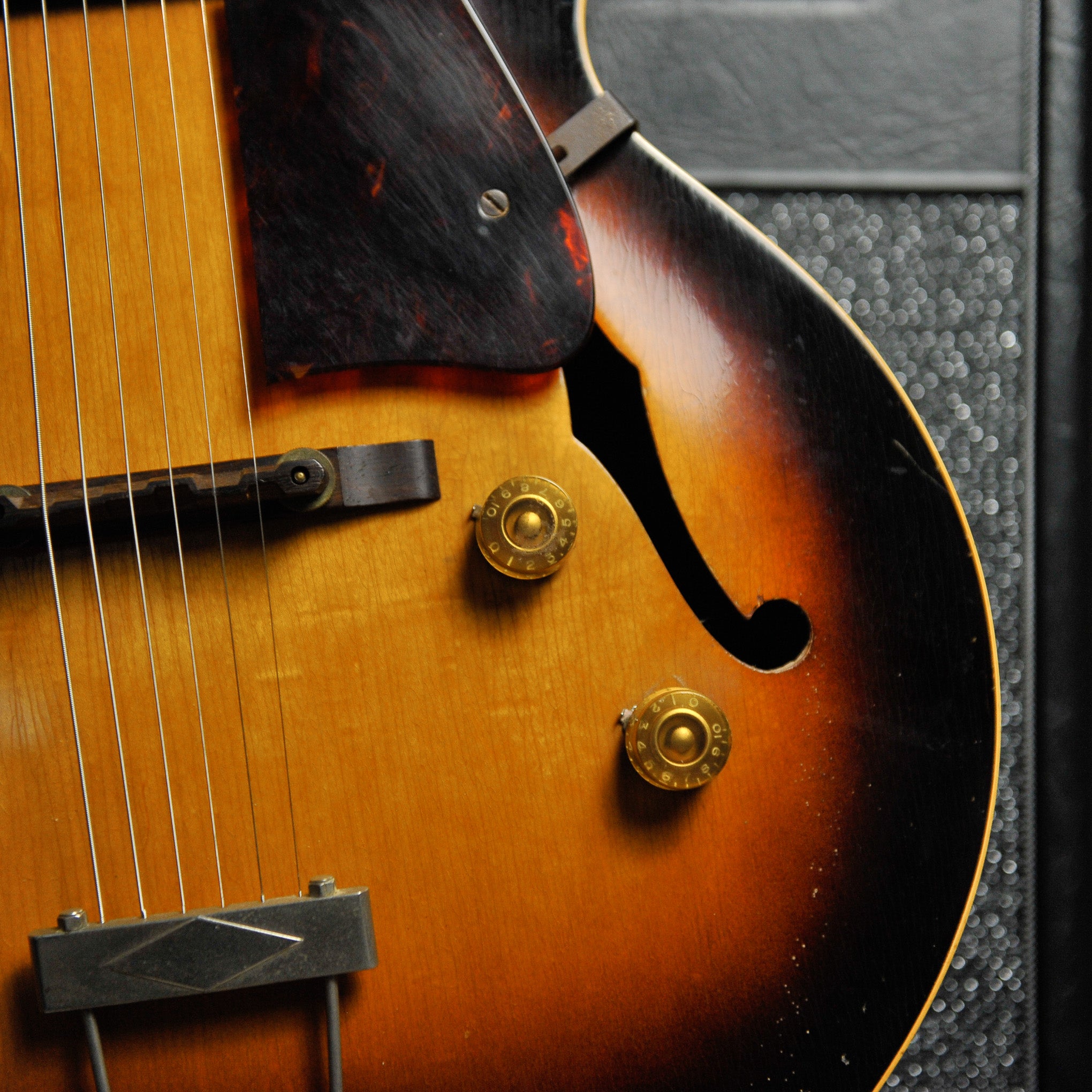 Gibson ES-125 1954 Hollowbody Electric Guitar w/Case - Used
