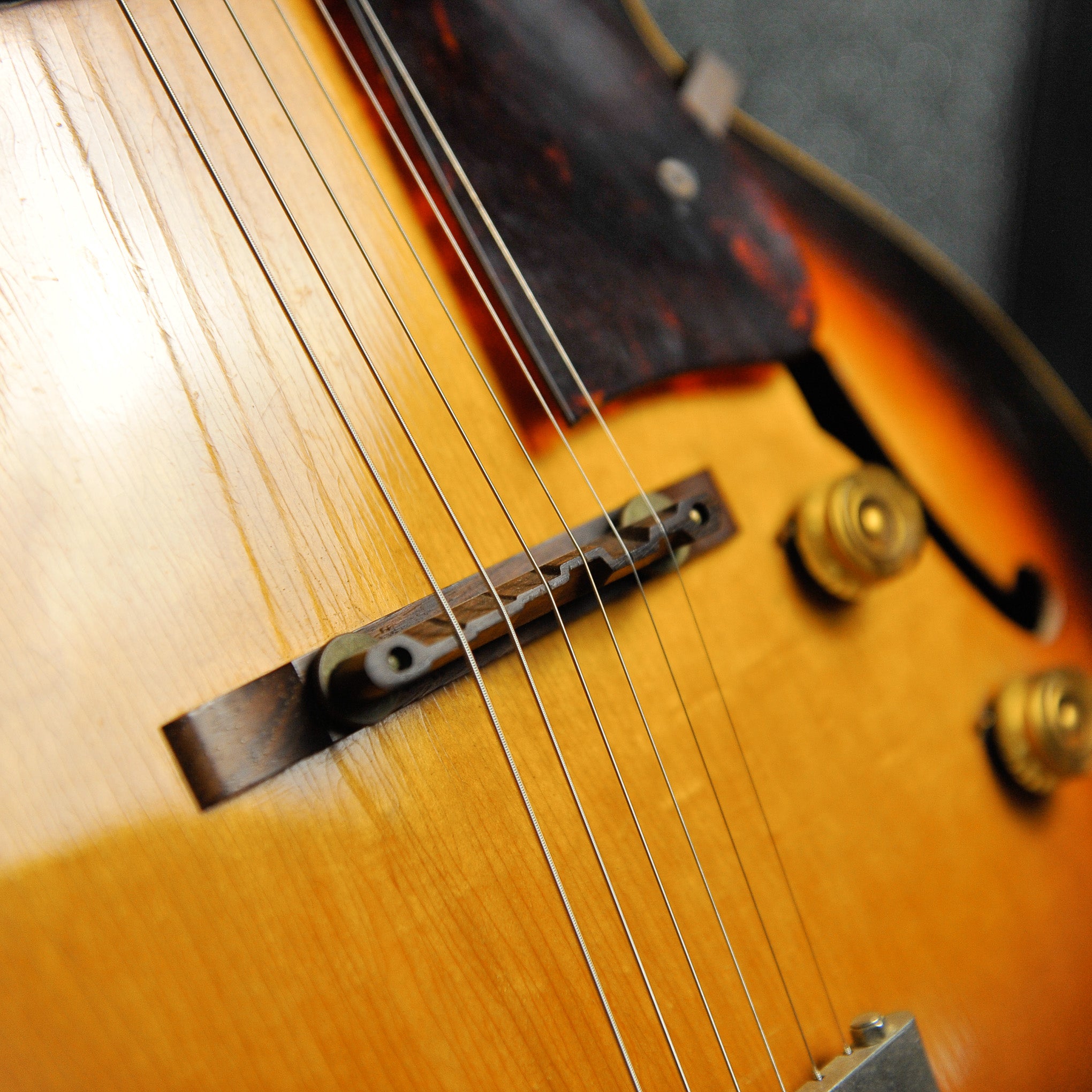 Gibson ES-125 1954 Hollowbody Electric Guitar w/Case - Used