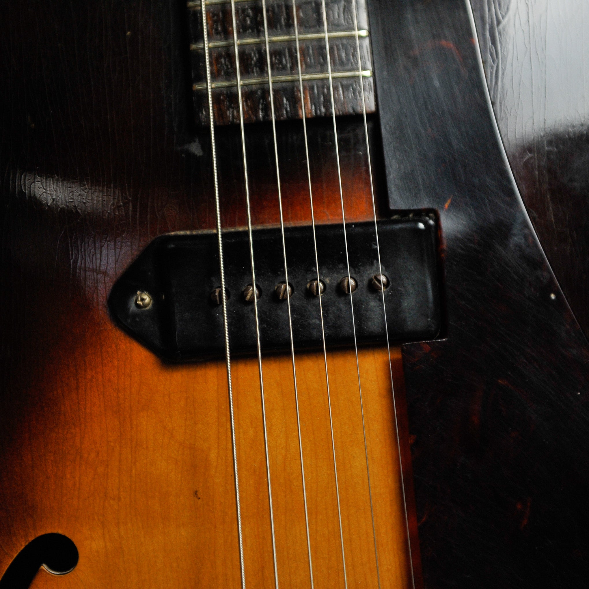 Gibson ES-125 1954 Hollowbody Electric Guitar w/Case - Used