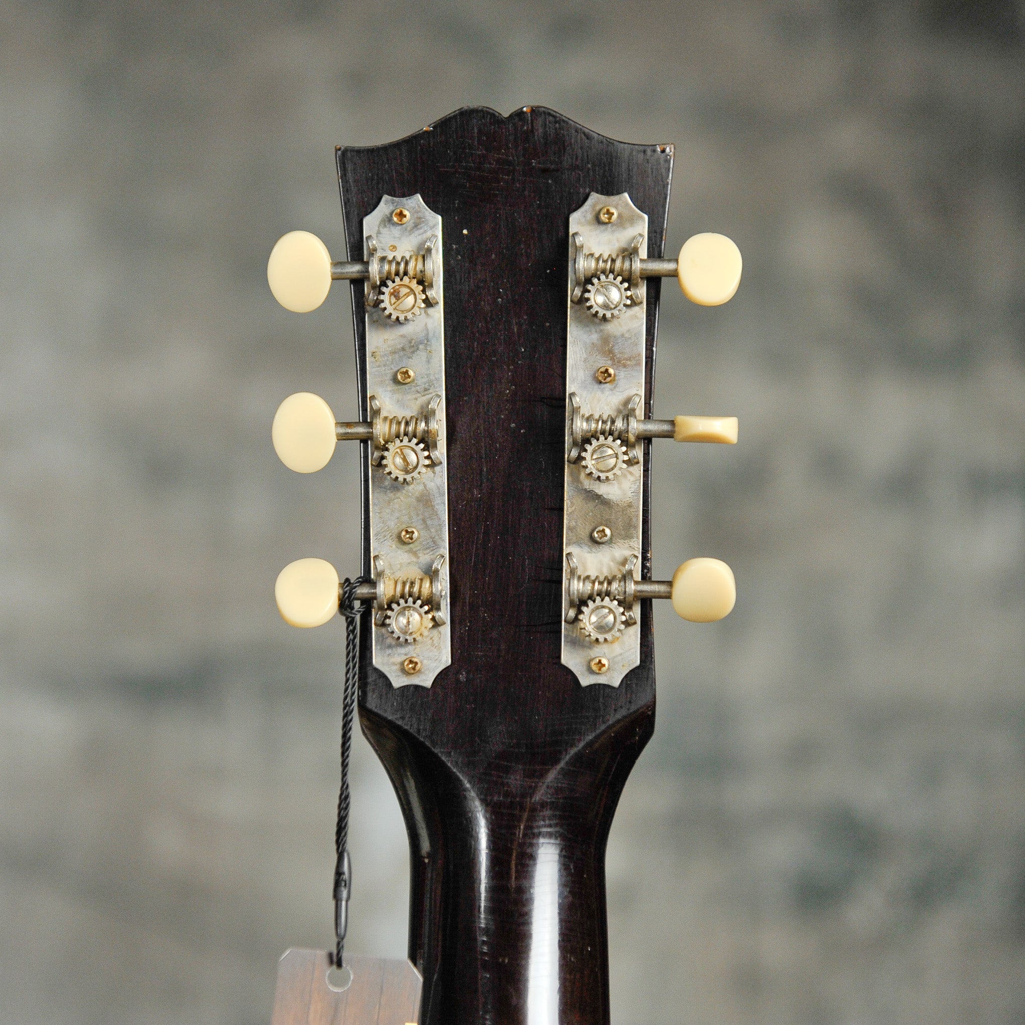 Gibson Murphy Lab 1942 Banner J-45 Light Aged Vintage Sunburst - Used