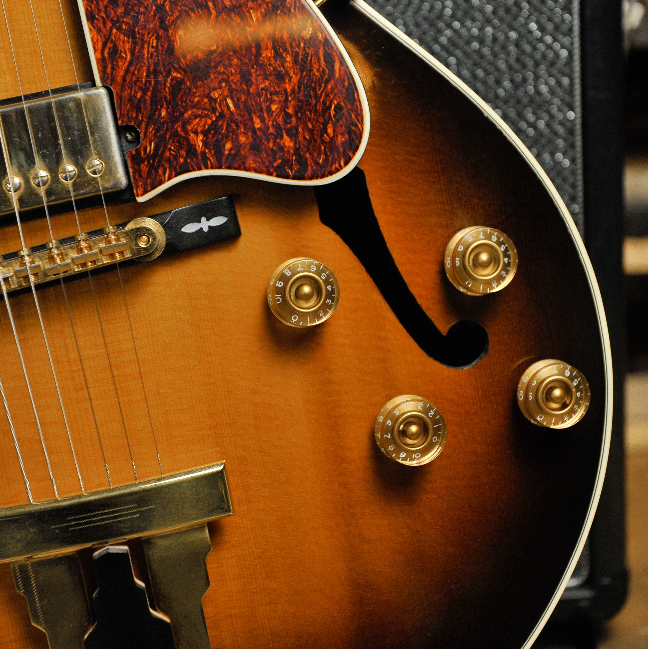 Gibson L4 Sunburst CES 1997 Archtop Electric Guitar w/Case - Used