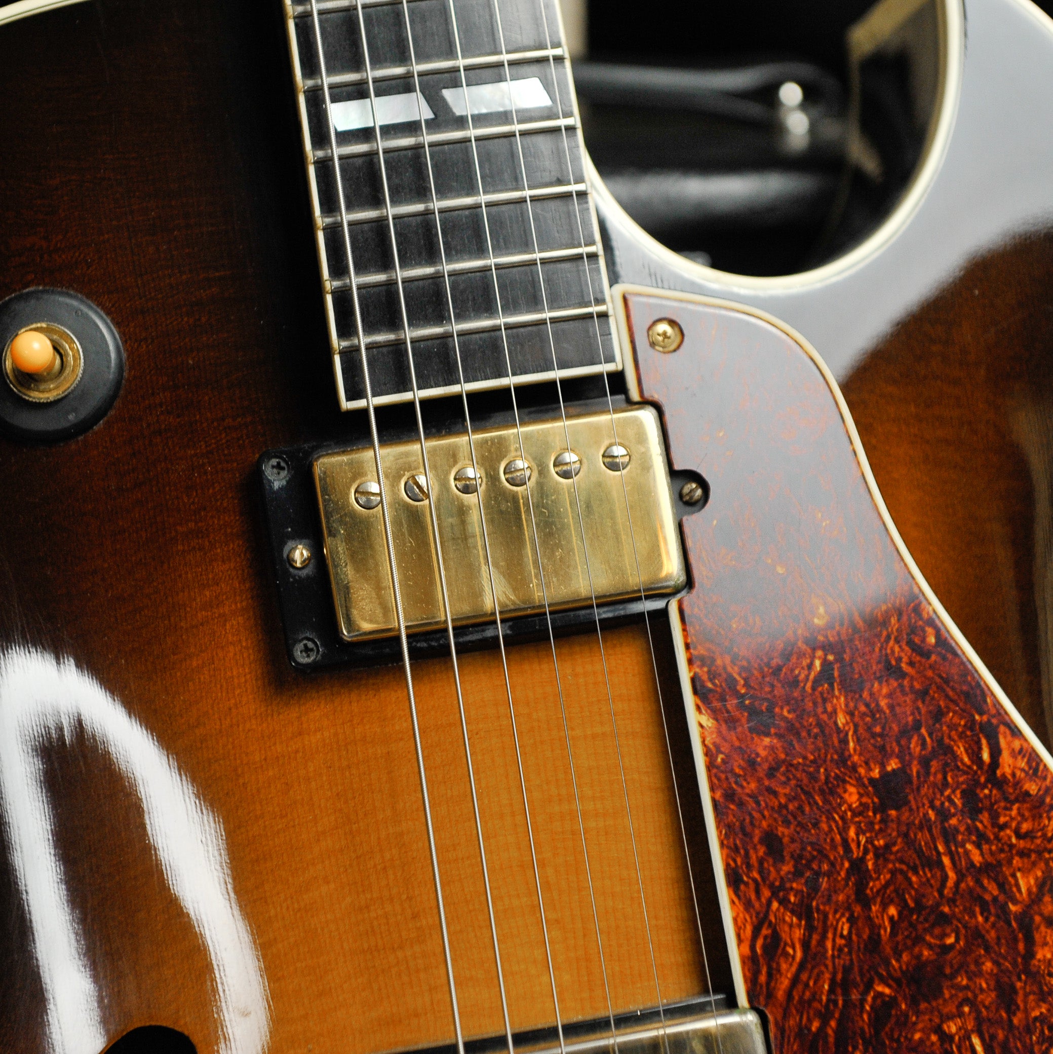 Gibson L4 Sunburst CES 1997 Archtop Electric Guitar w/Case - Used