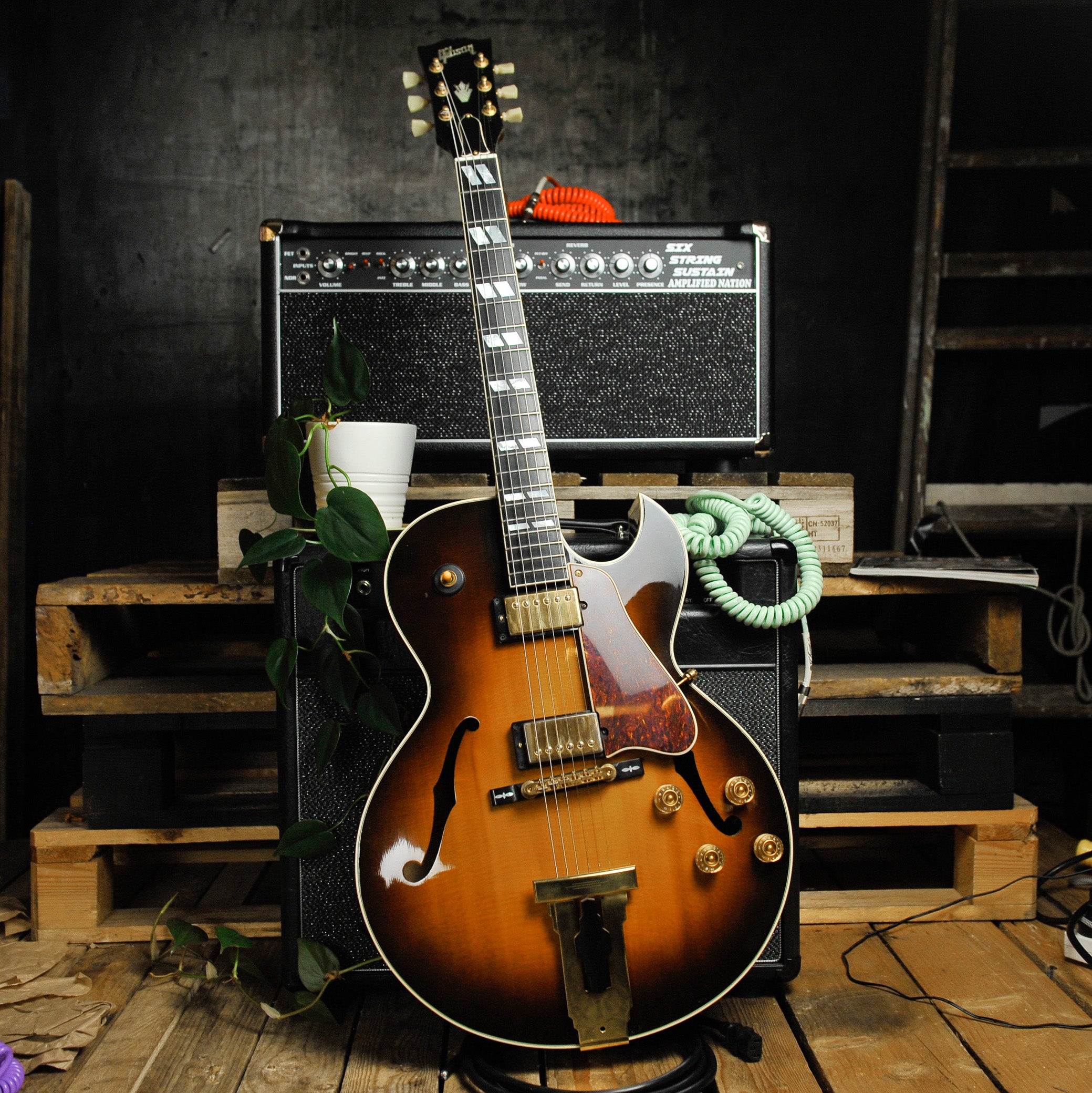 Gibson L4 Sunburst CES 1997 Archtop Electric Guitar w/Case - Used