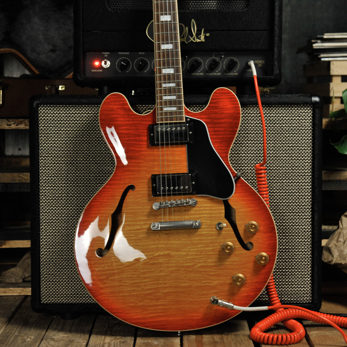 Gibson ES-335 Figured Heritage Cherry Sunburst #127590315 w/Case - Used