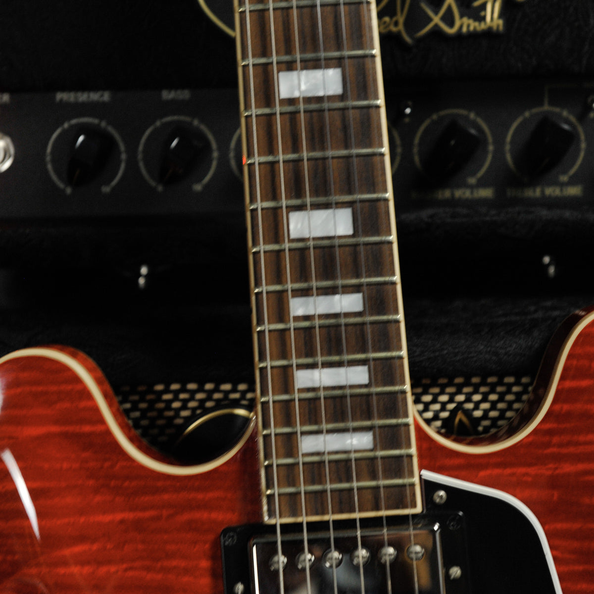 Gibson ES-335 Figured Heritage Cherry Sunburst #127590315 w/Case - Used