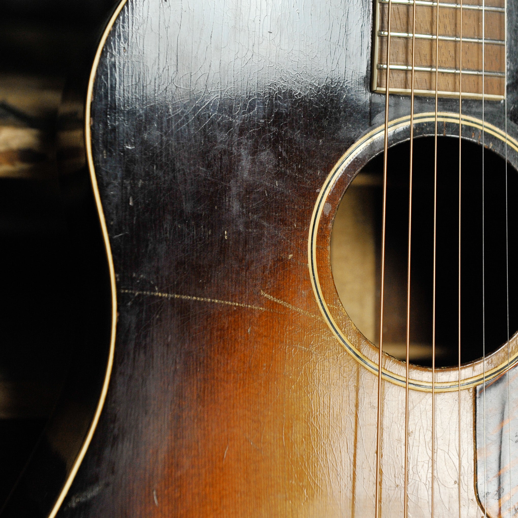 Gibson Jumbo 1935 Vintage Acoustic Guitar w/Case - Used
