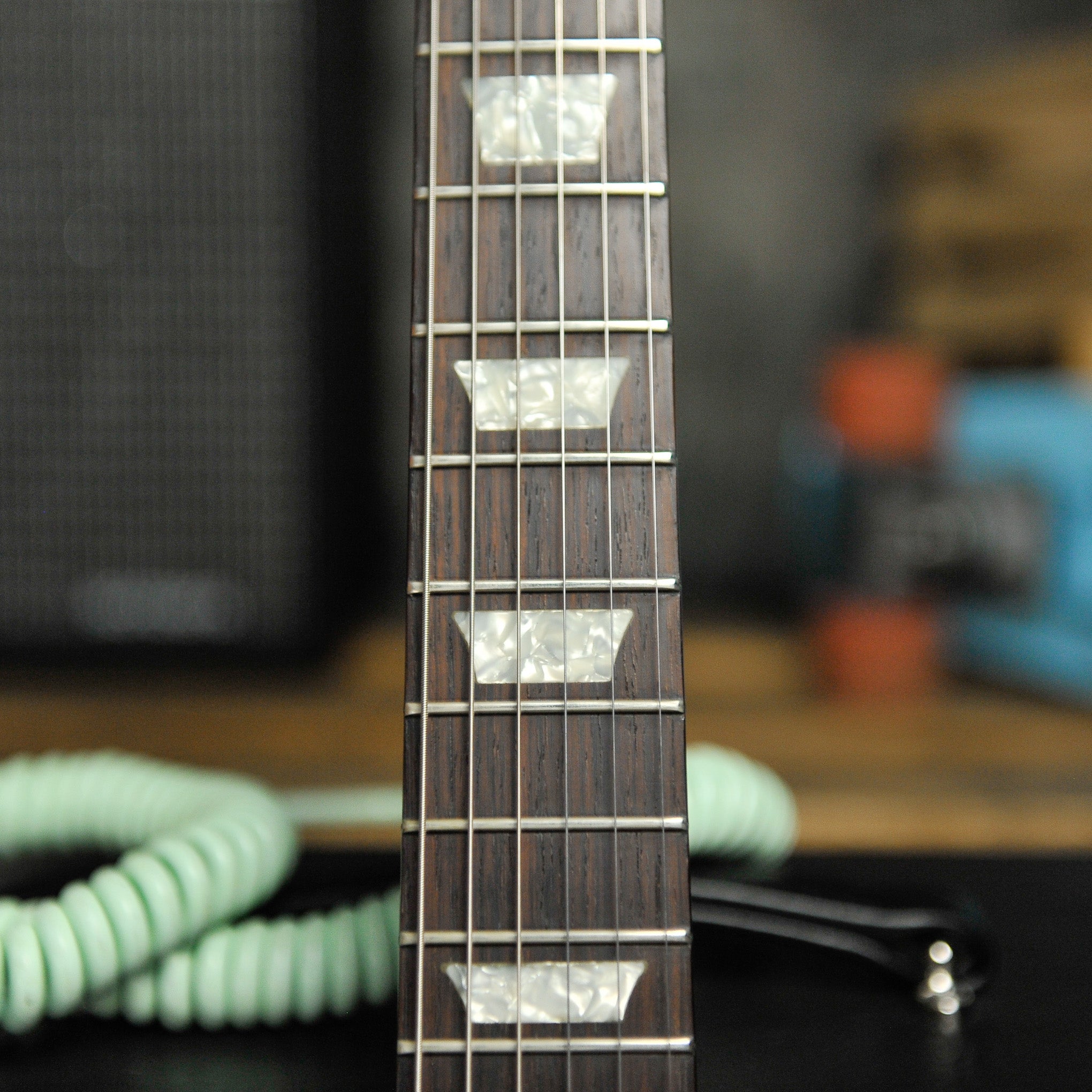 Gibson 2002 Les Paul Studio Ebony w/CnB Hard Case - Used