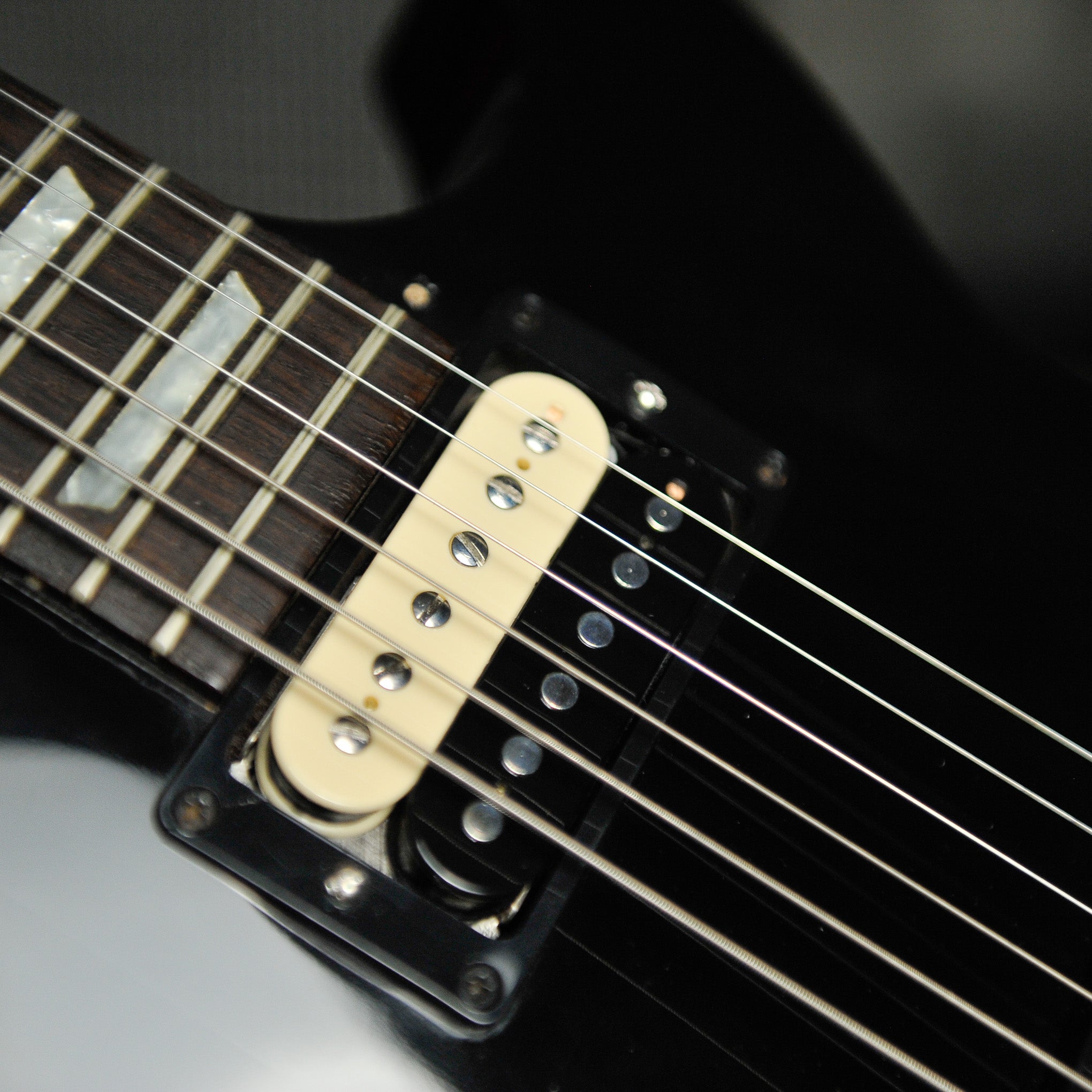 Gibson 2002 Les Paul Studio Ebony w/CnB Hard Case - Used